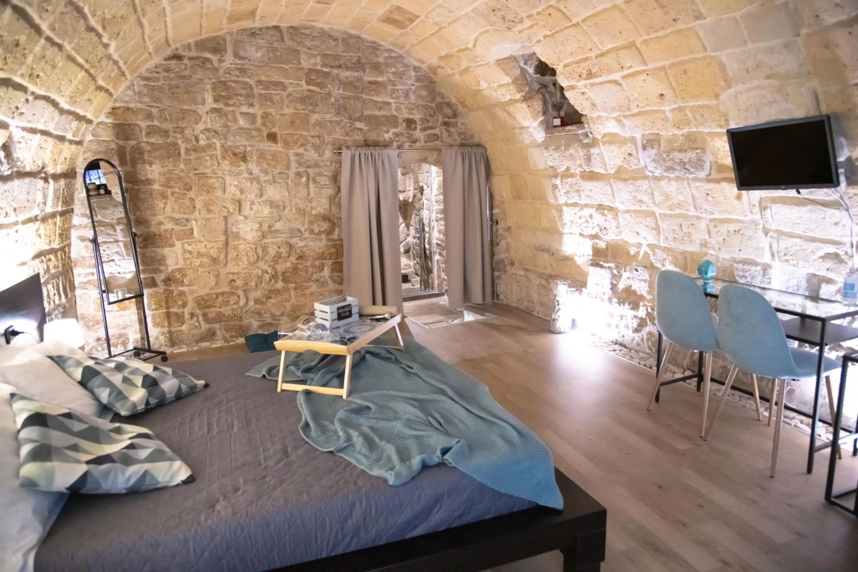 Coffee/tea facilities, Bed in La Giudecca Trani