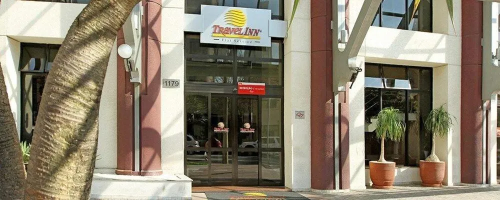 Facade/entrance in Flat Particular Rua Borges Lagoa c/ garagem UH1008