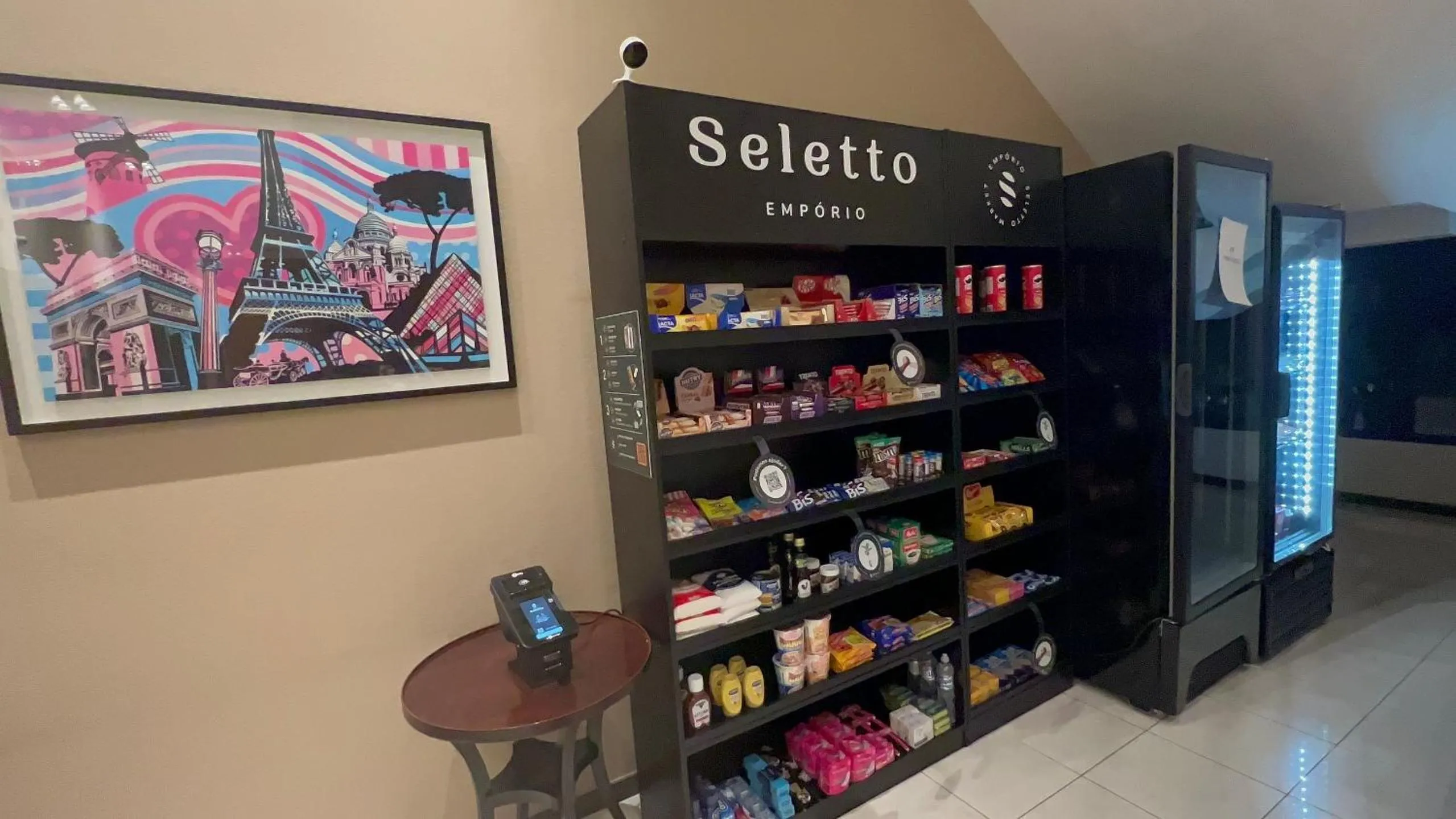 Restaurant/places to eat in Flat Particular Rua Borges Lagoa c/ garagem UH1008