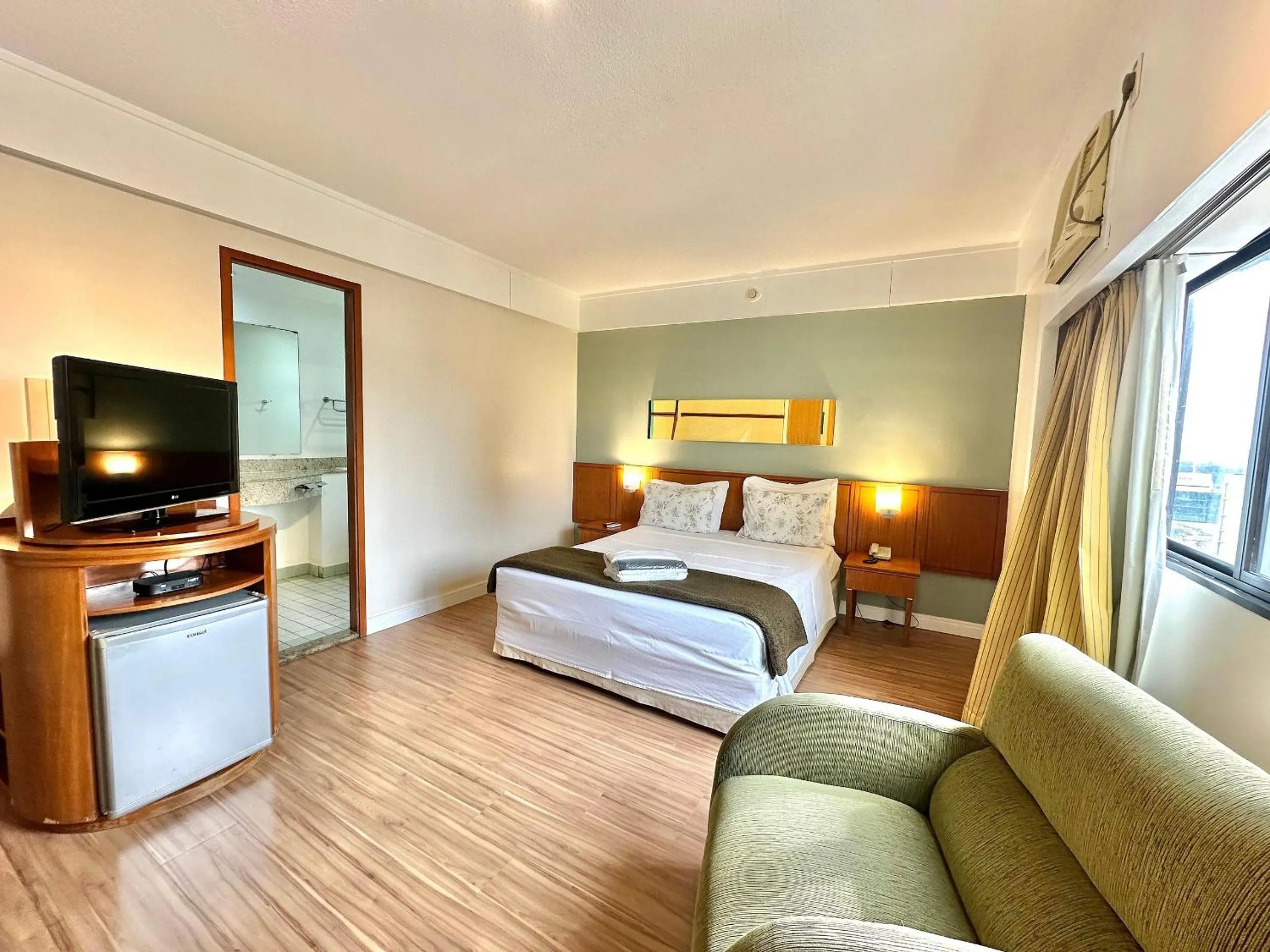 Bed in Flat Particular Rua Borges Lagoa c/ garagem UH1008