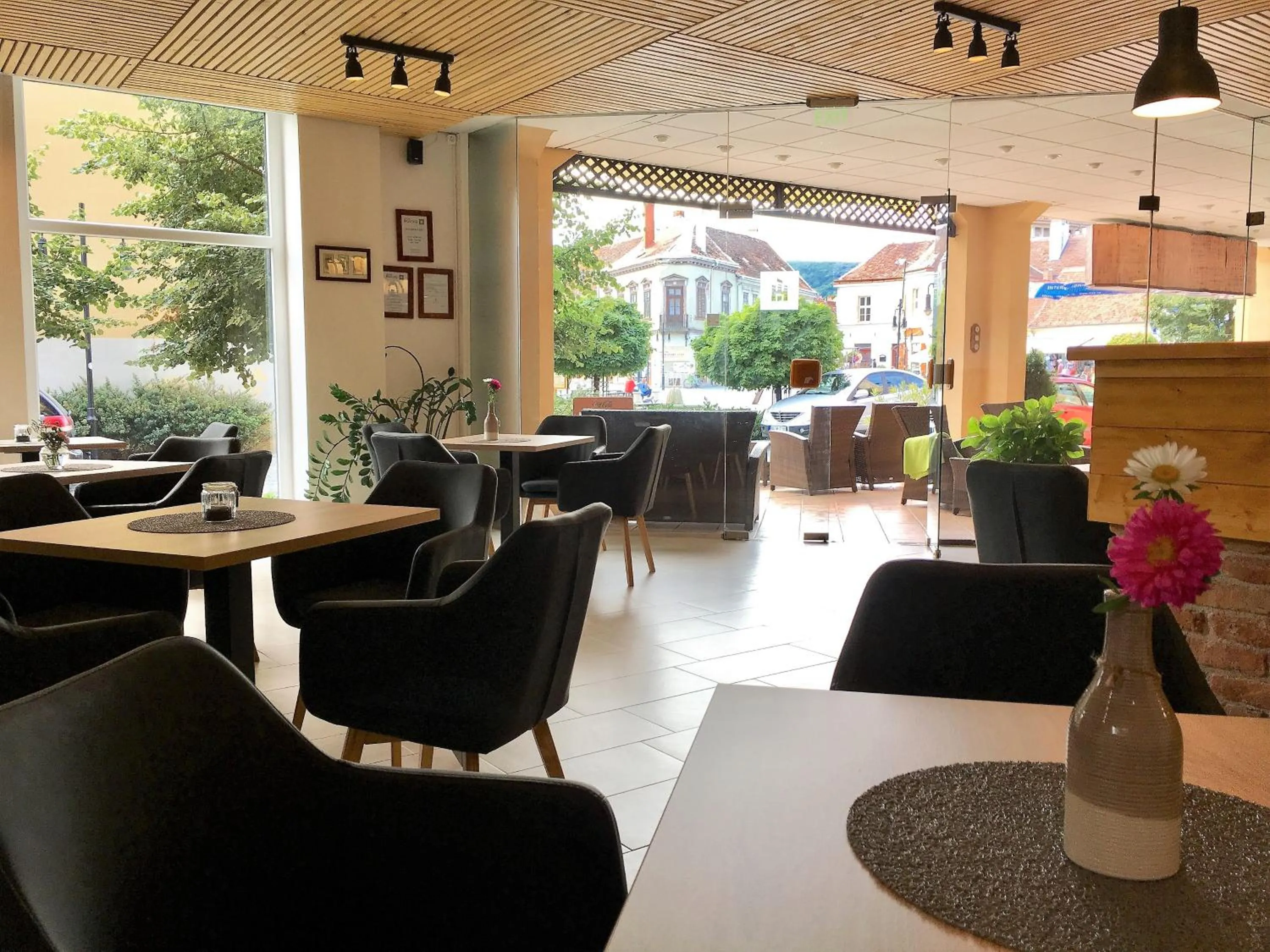 Lounge or bar in Hotel Irottkö