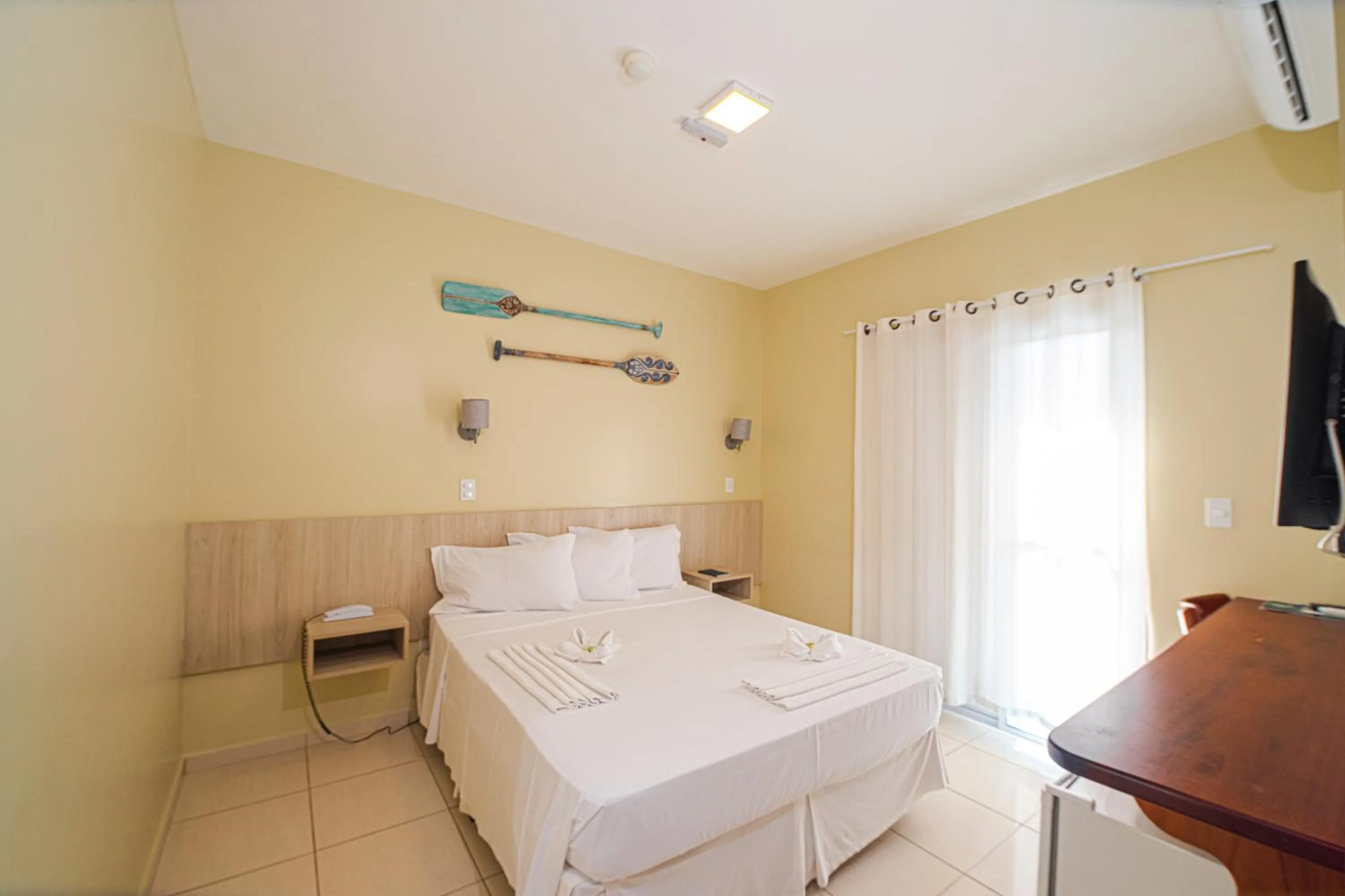 Bedroom, Bed in Ubatuba Praia Hotel