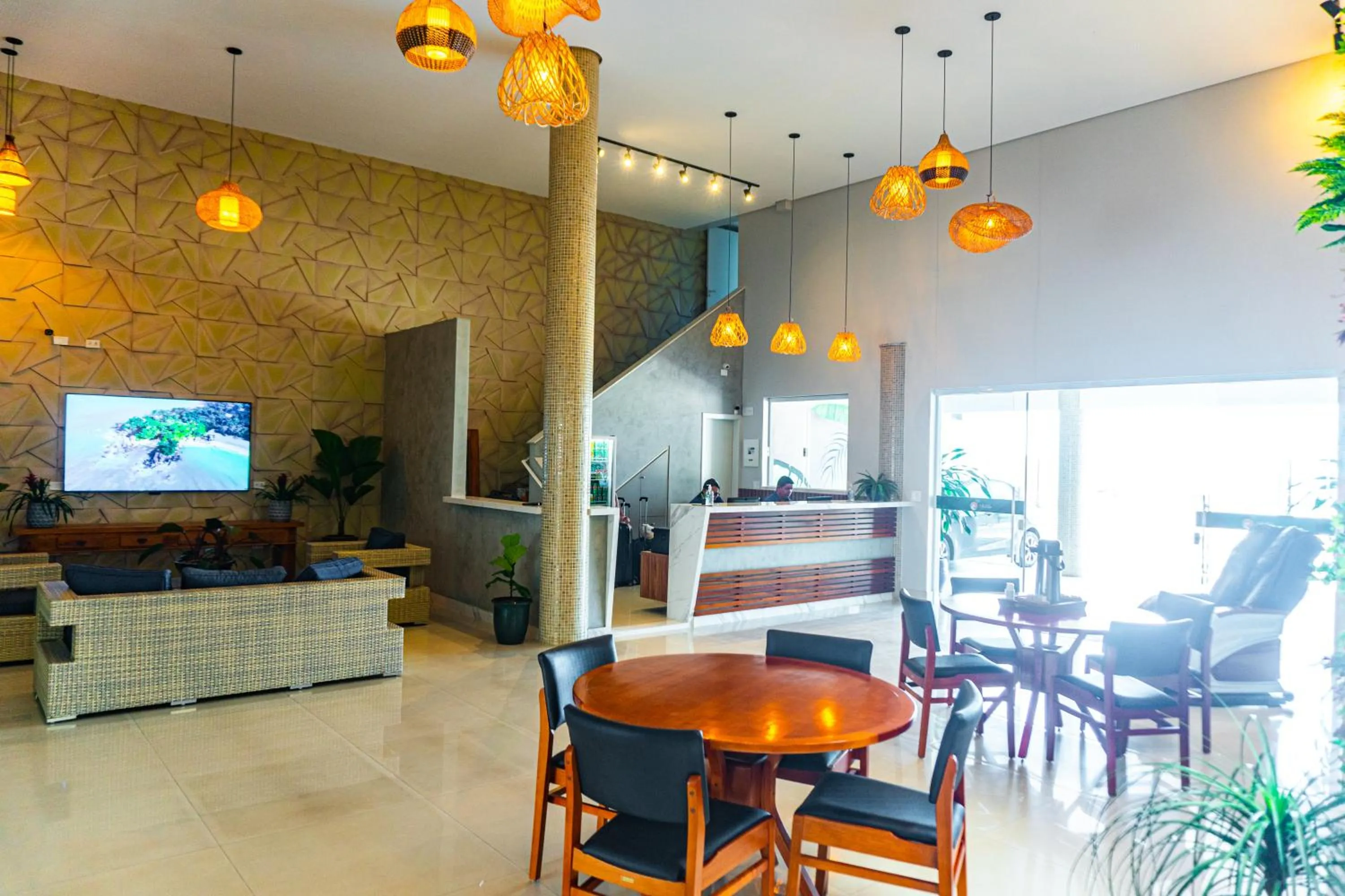 Lobby or reception in Ubatuba Praia Hotel