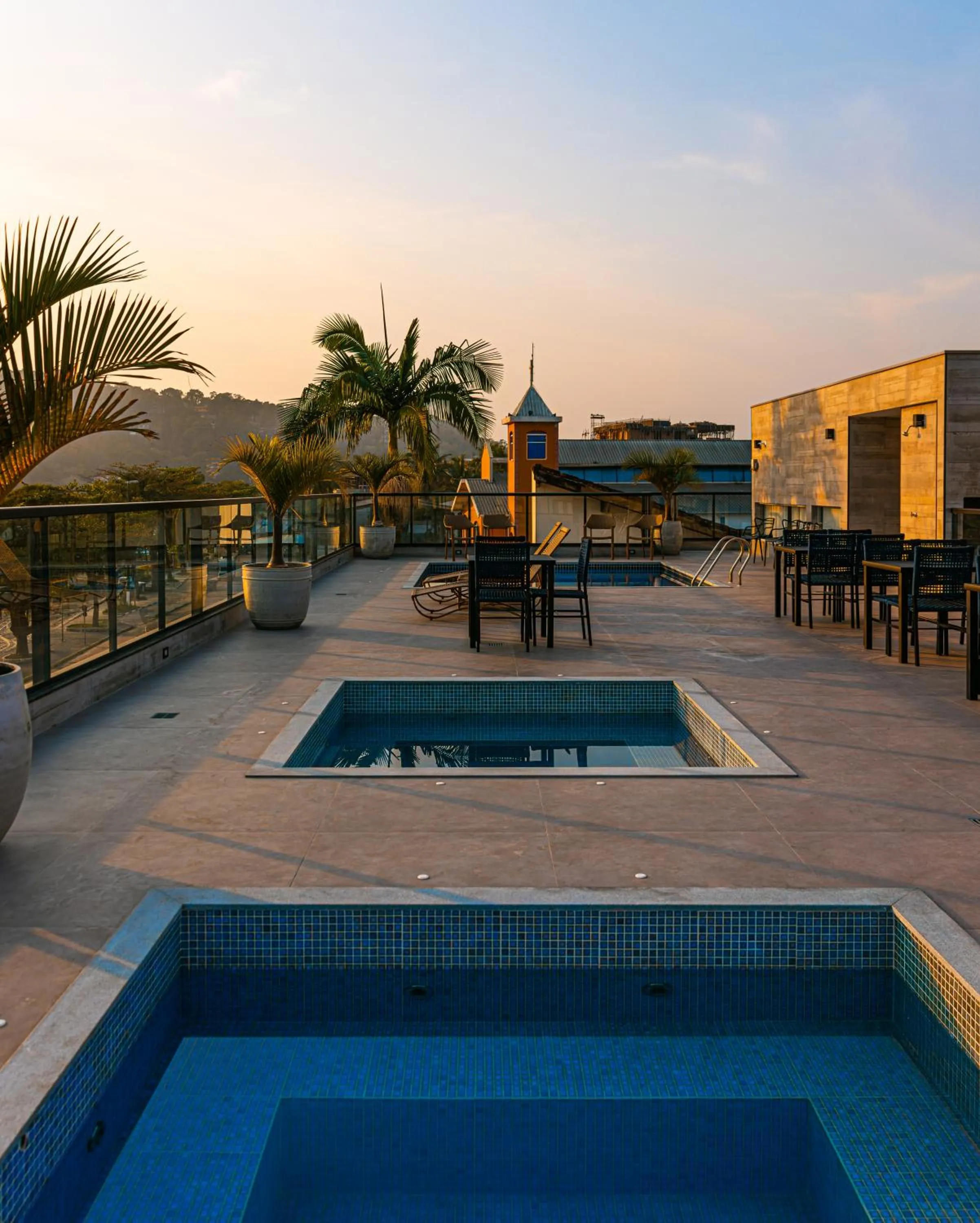 Swimming pool in Ubatuba Praia Hotel