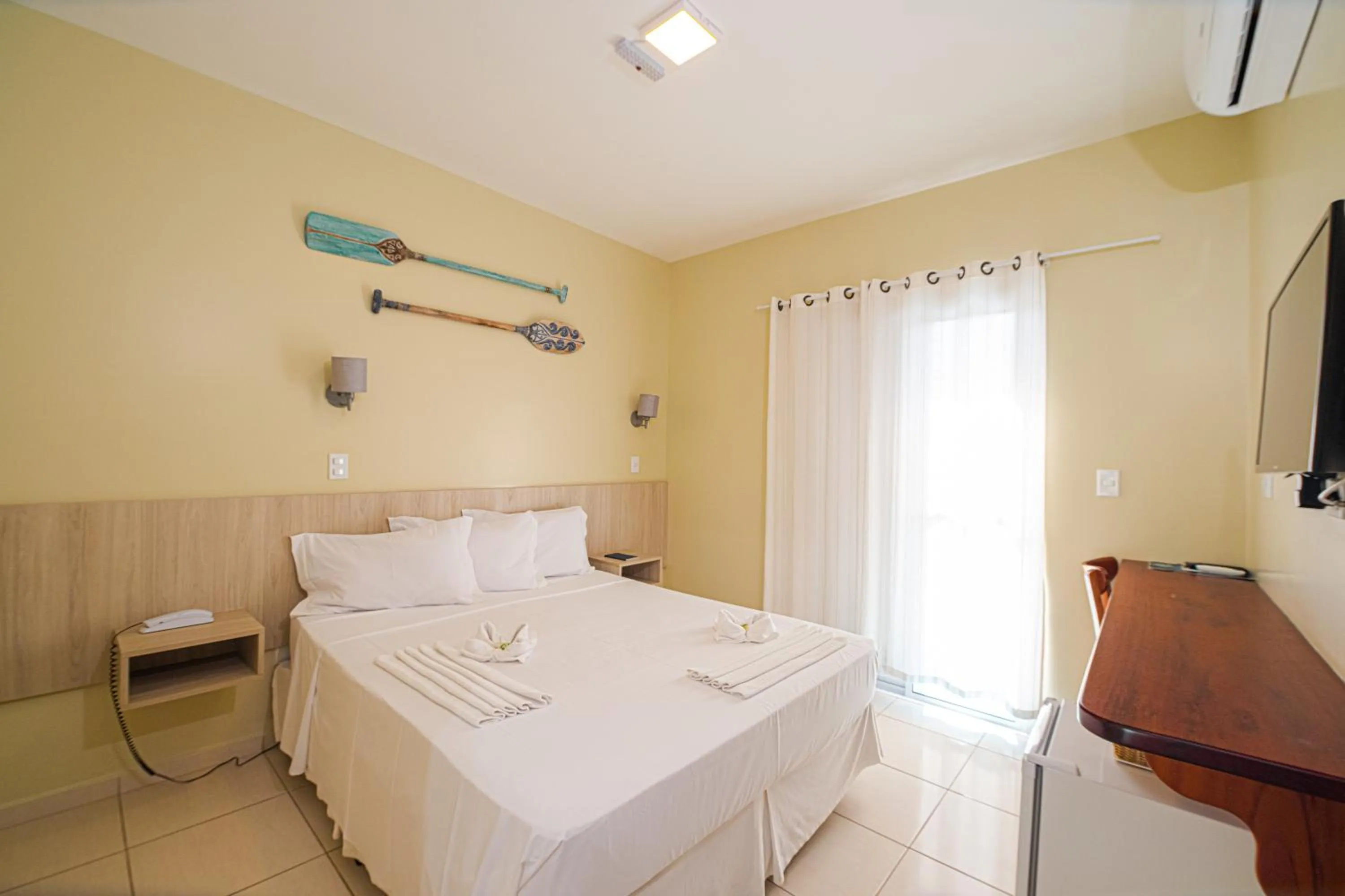 Bedroom, Bed in Ubatuba Praia Hotel