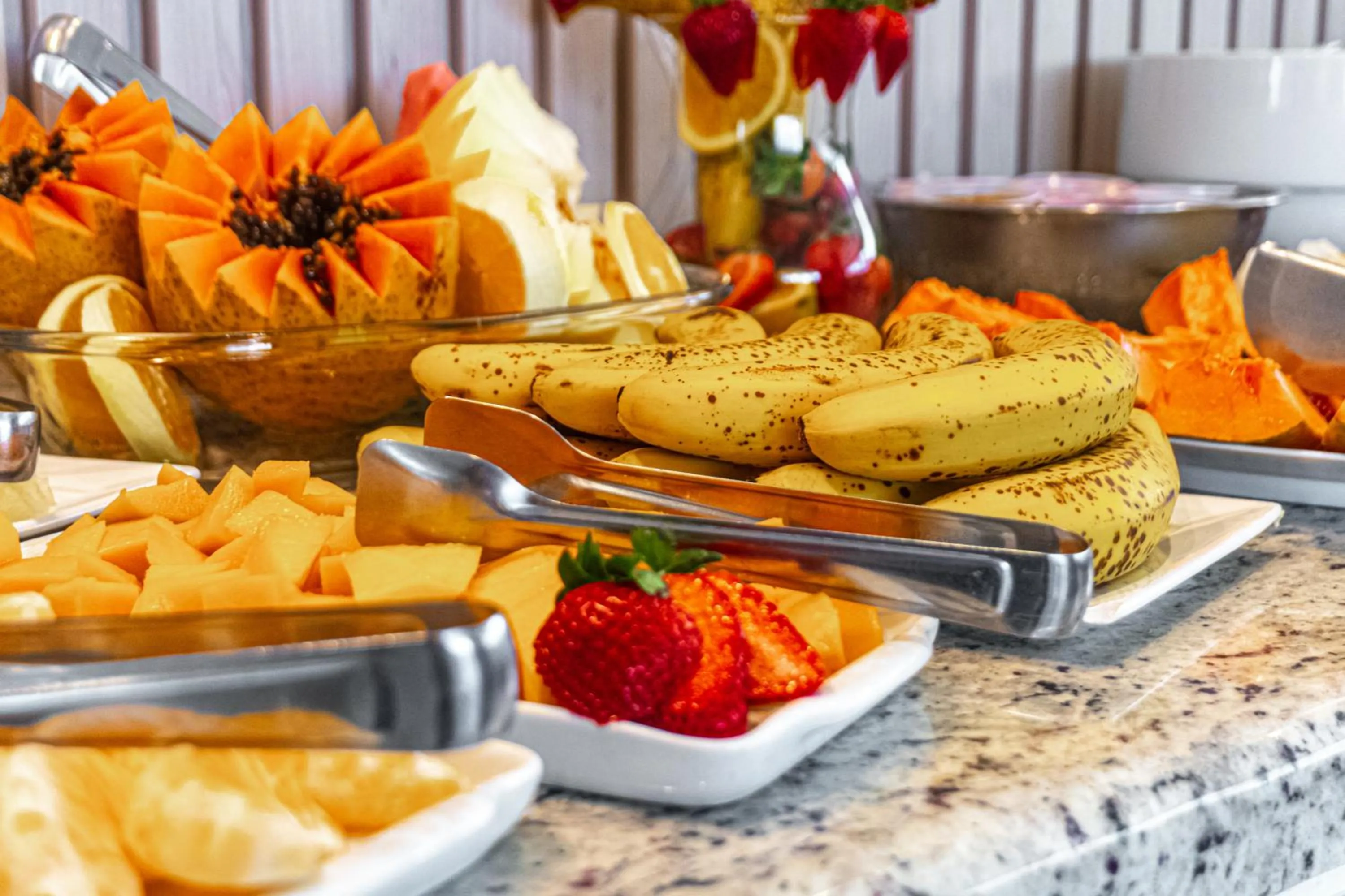 Buffet breakfast in Ubatuba Praia Hotel