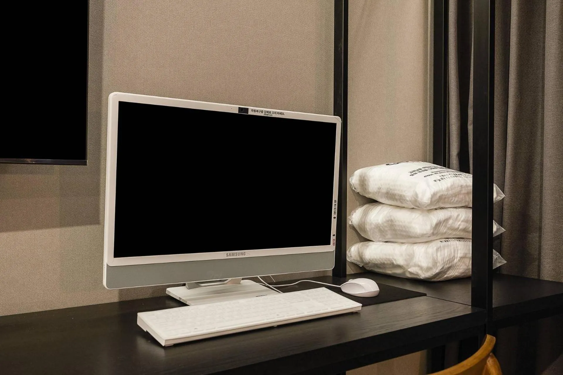 TV and multimedia in Namyangju Aone Hotel