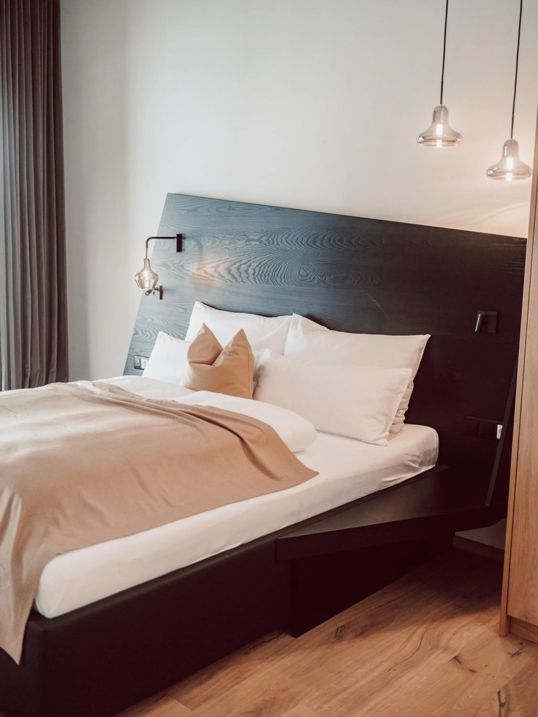 Bedroom, Bed in JoAnn suites & apart