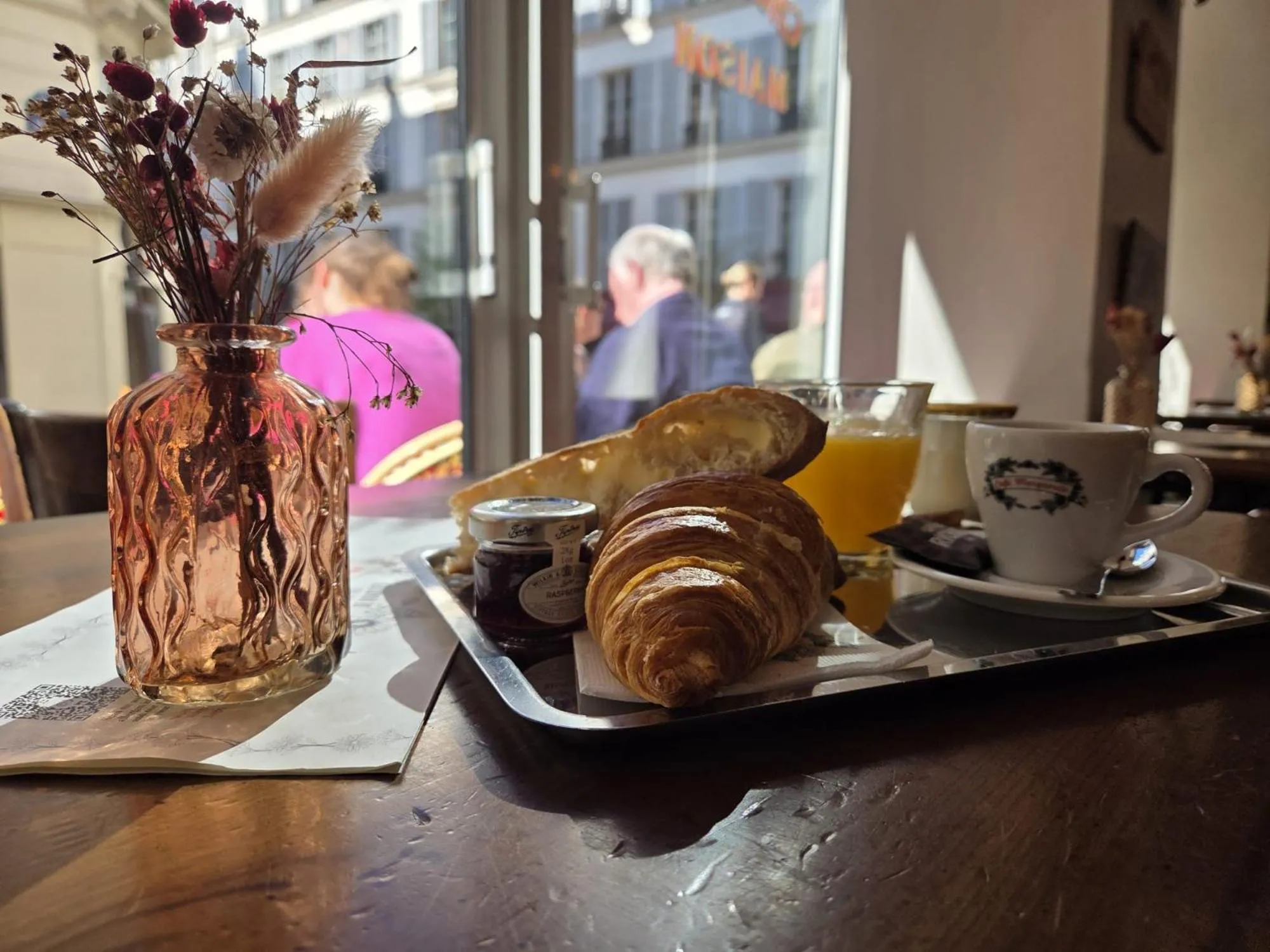 Breakfast in Quartier Libre - Saint Georges