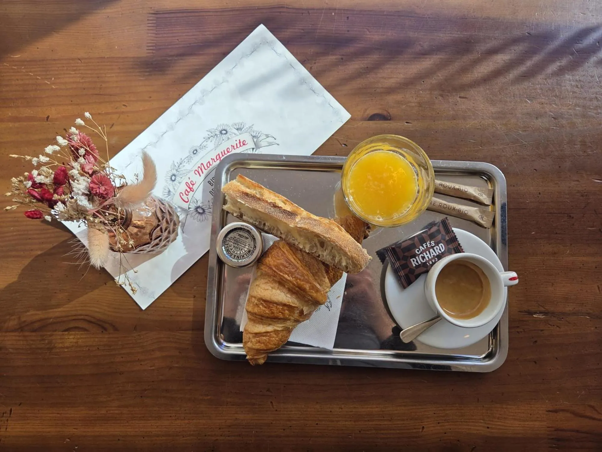 Breakfast in Quartier Libre - Saint Georges