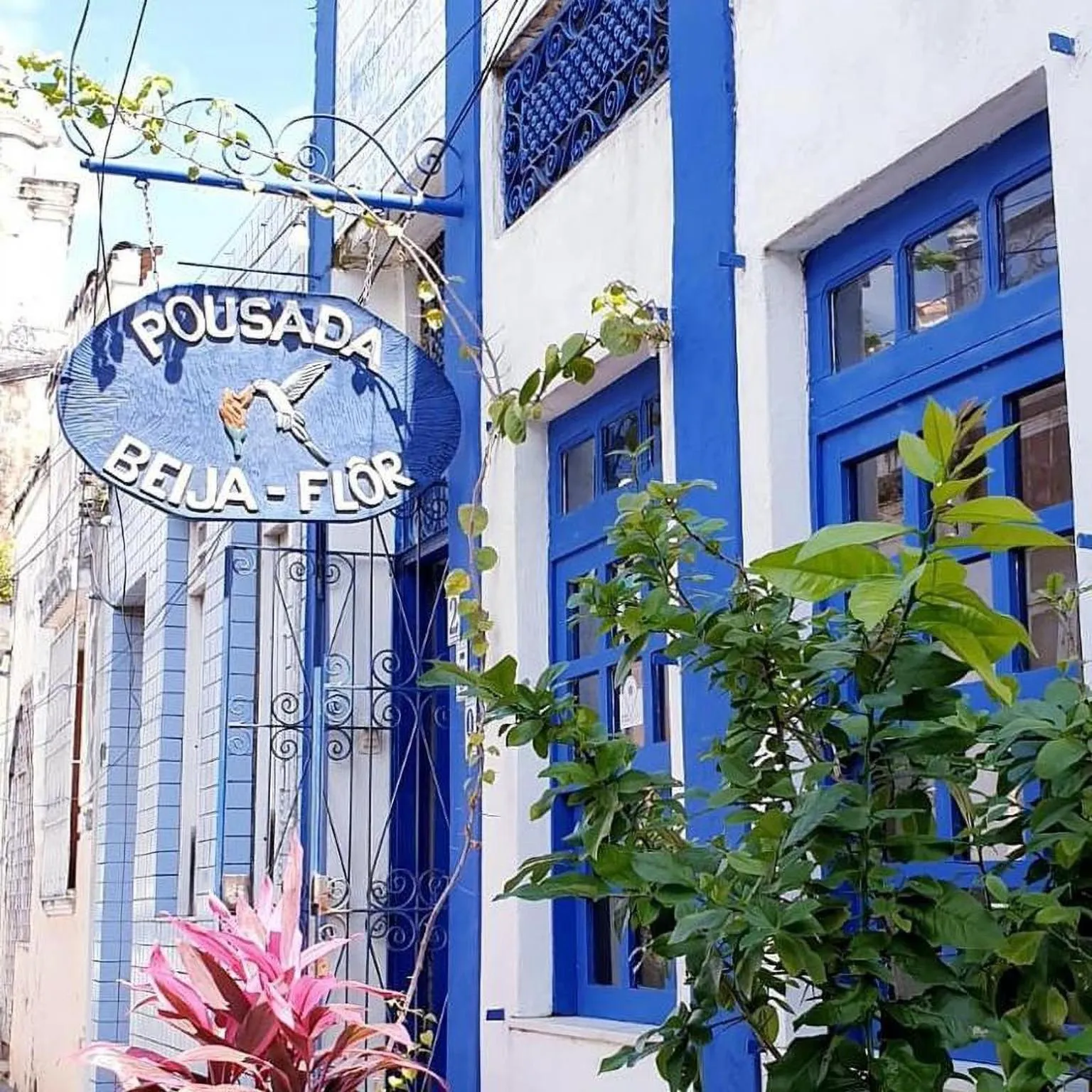 Facade/entrance in Pousada Beija Flor