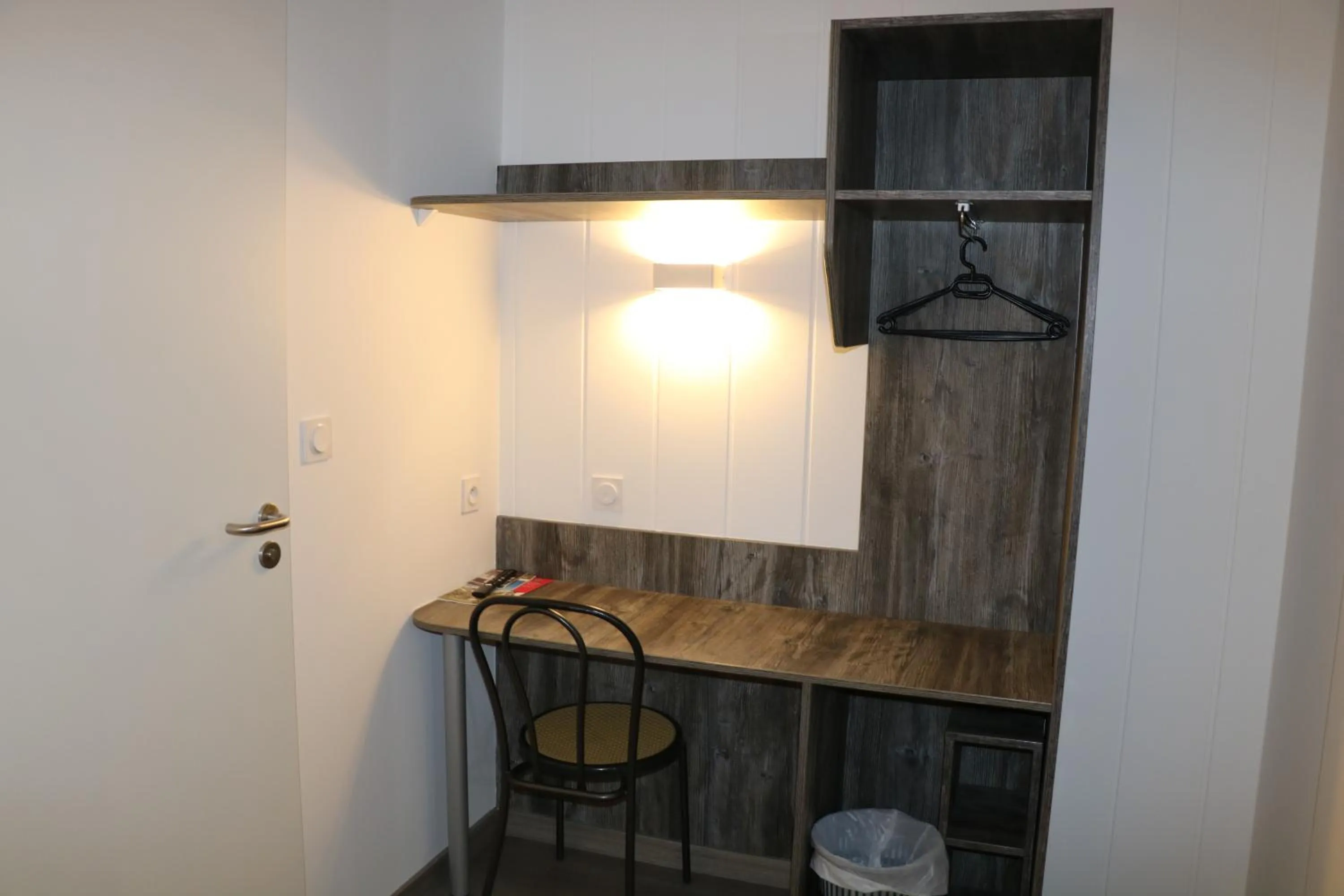 Dining area in Fasthotel Albertville