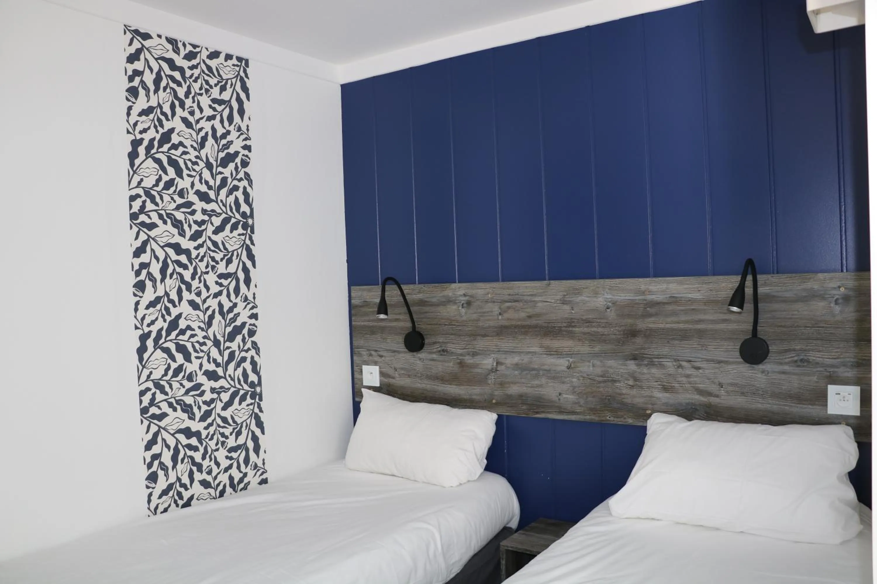 Bed in Fasthotel Albertville