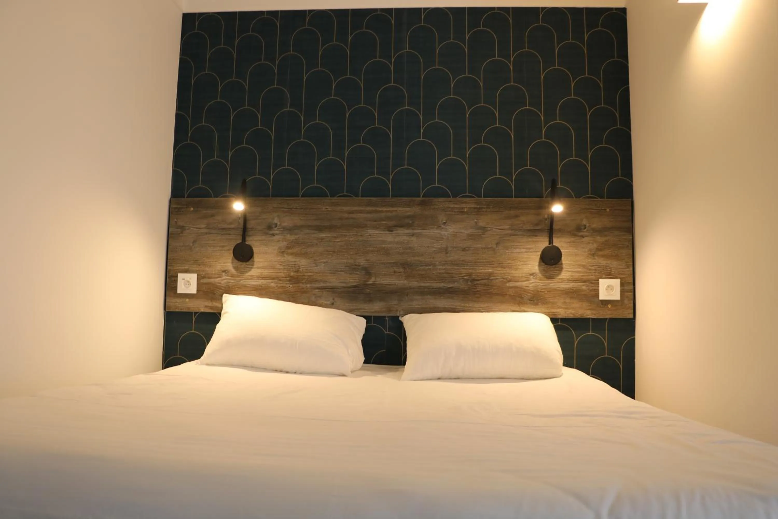 Bed in Fasthotel Albertville