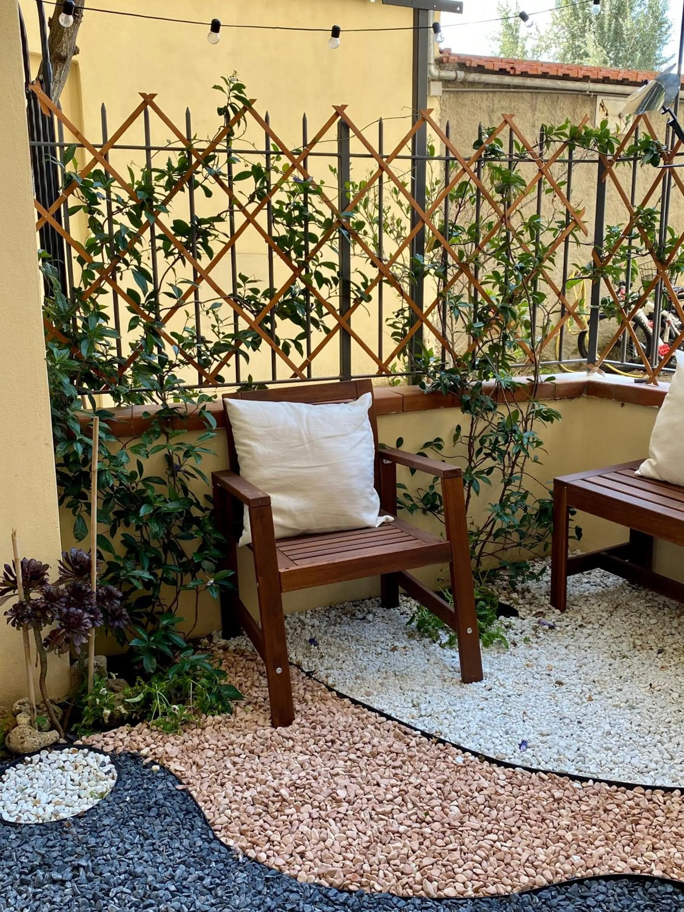 Patio in B&B Monteverdi L'Arancio