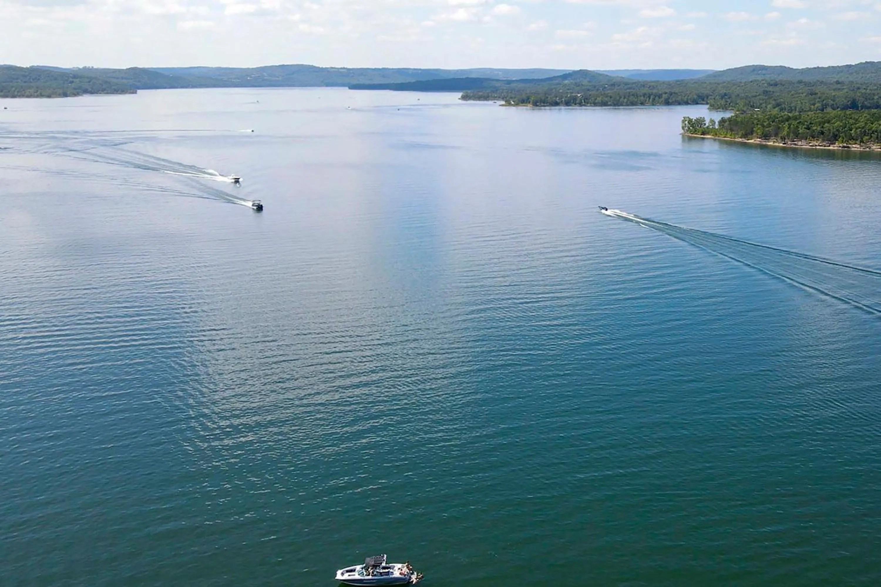 Relax Fireside Getaway 2 Mi to Silver Dollar City