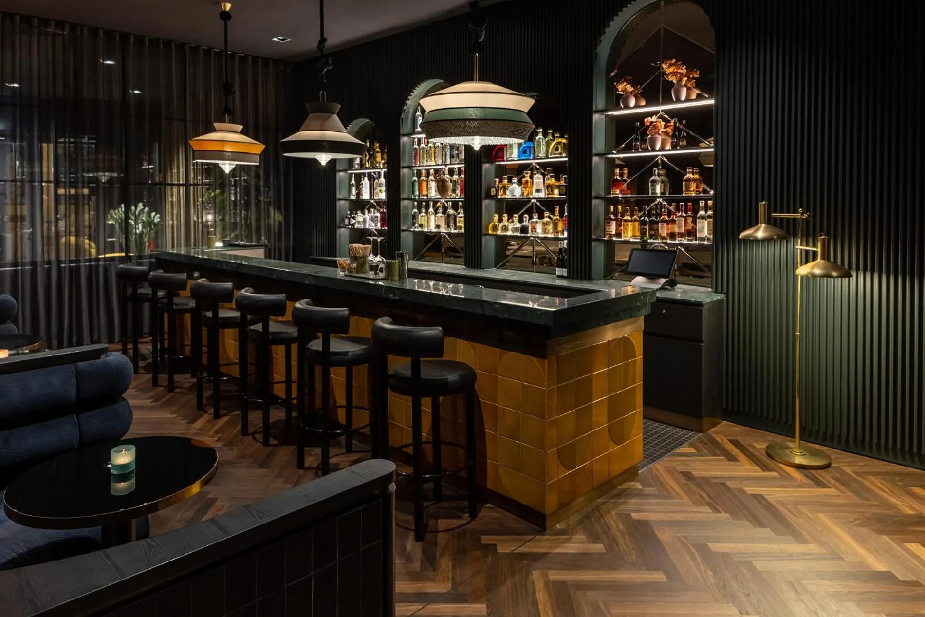 Lounge or bar in Hotel ROMY by AMANO