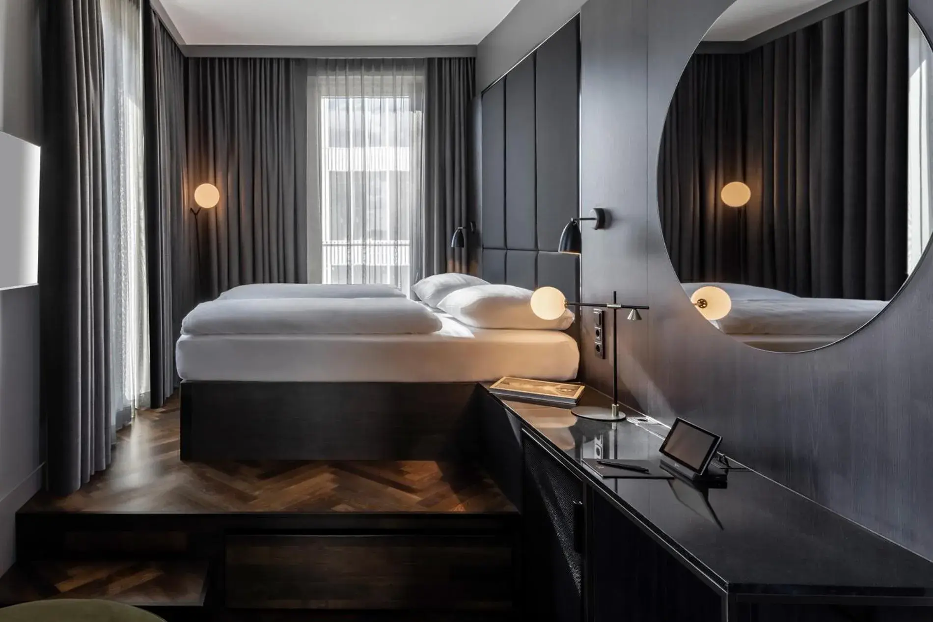 Deluxe Double Room in Hotel ROMY by AMANO Deluxe Double Room in Hotel ROMY by AMANO