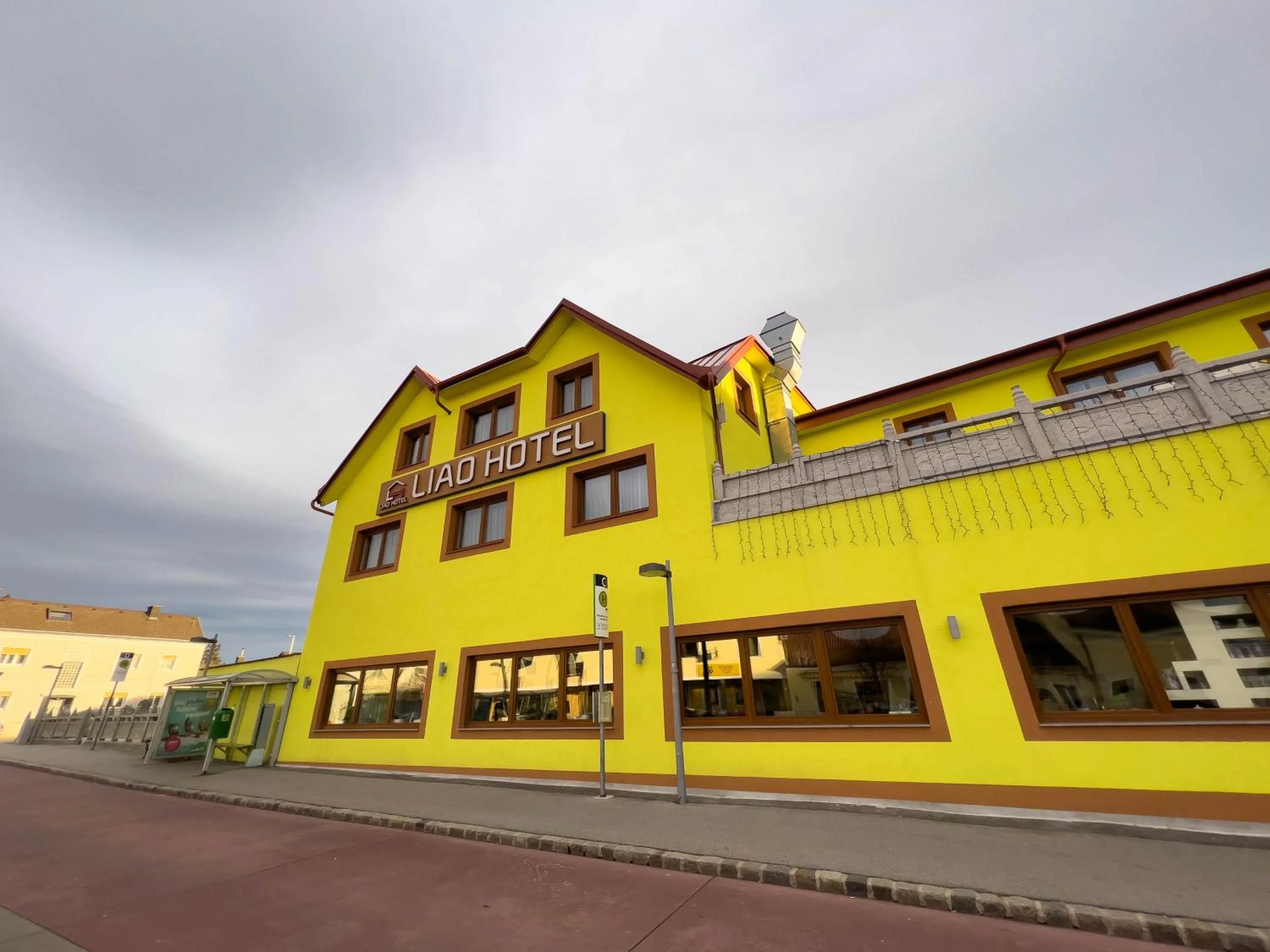 Property building in Mr.Liao Hotel