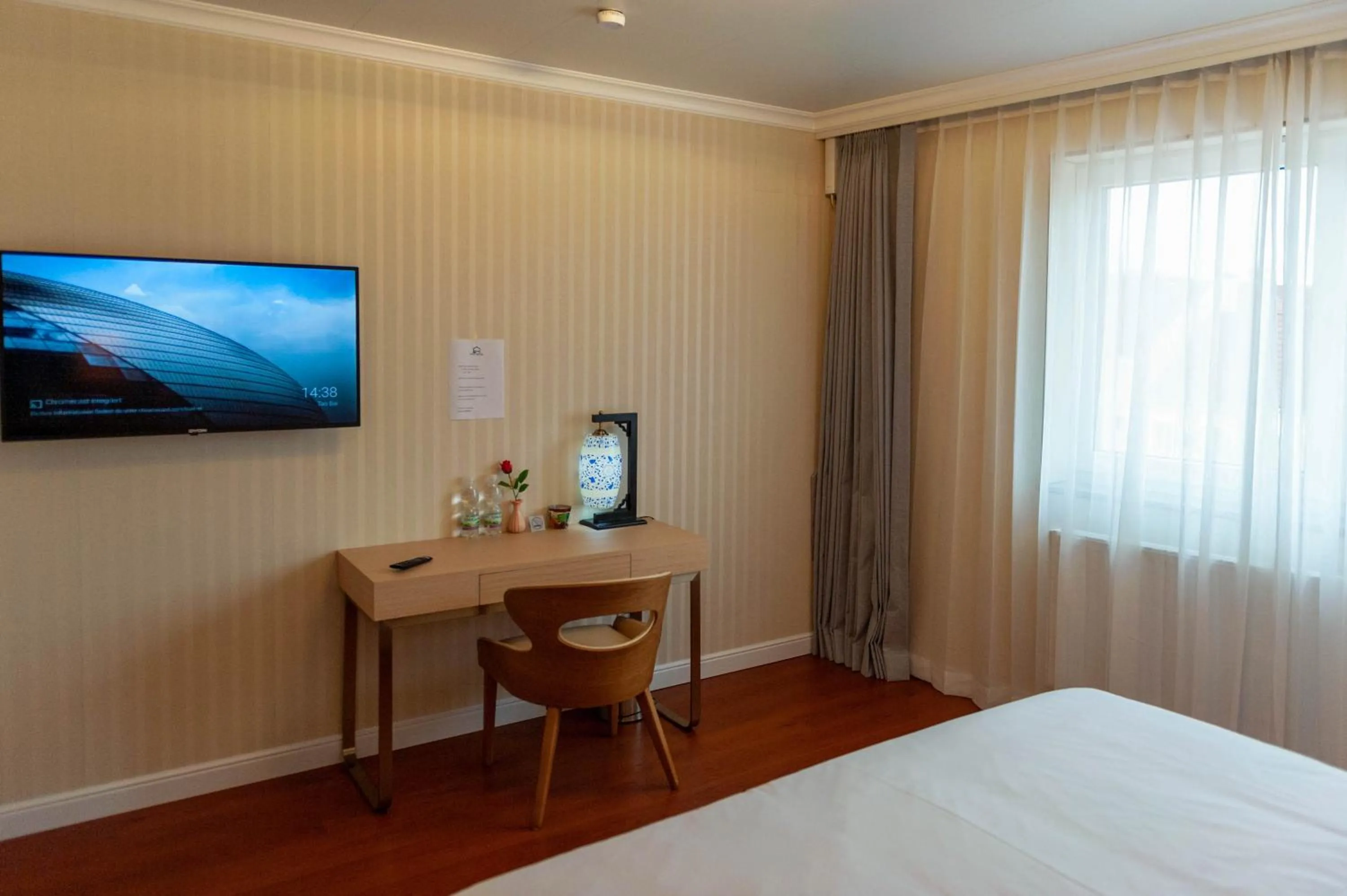 Bed in Mr.Liao Hotel