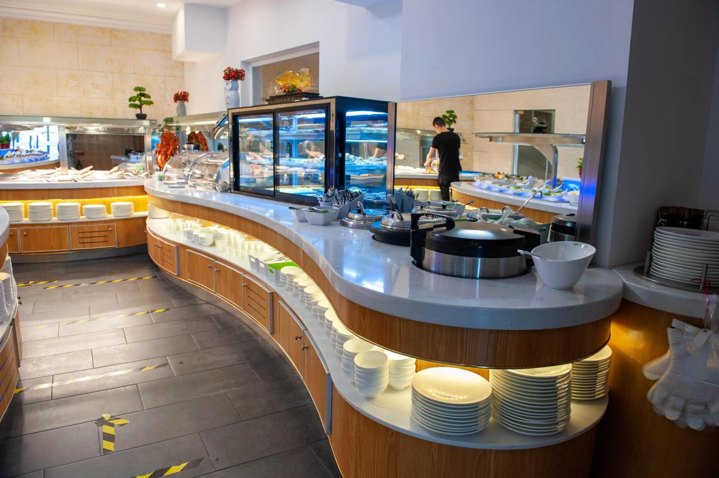 Restaurant/places to eat in Mr.Liao Hotel