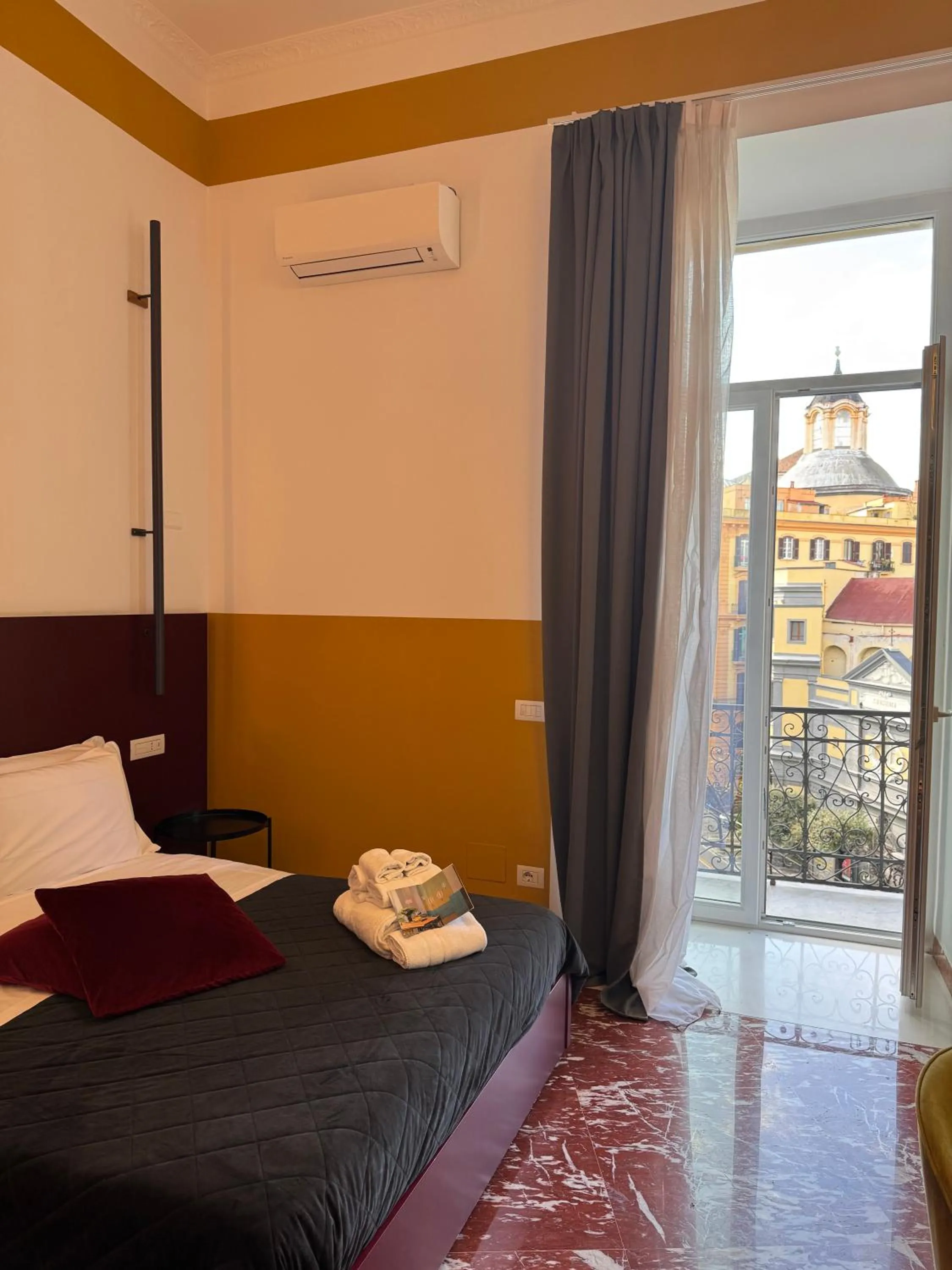 Bed in Rettifilo 311