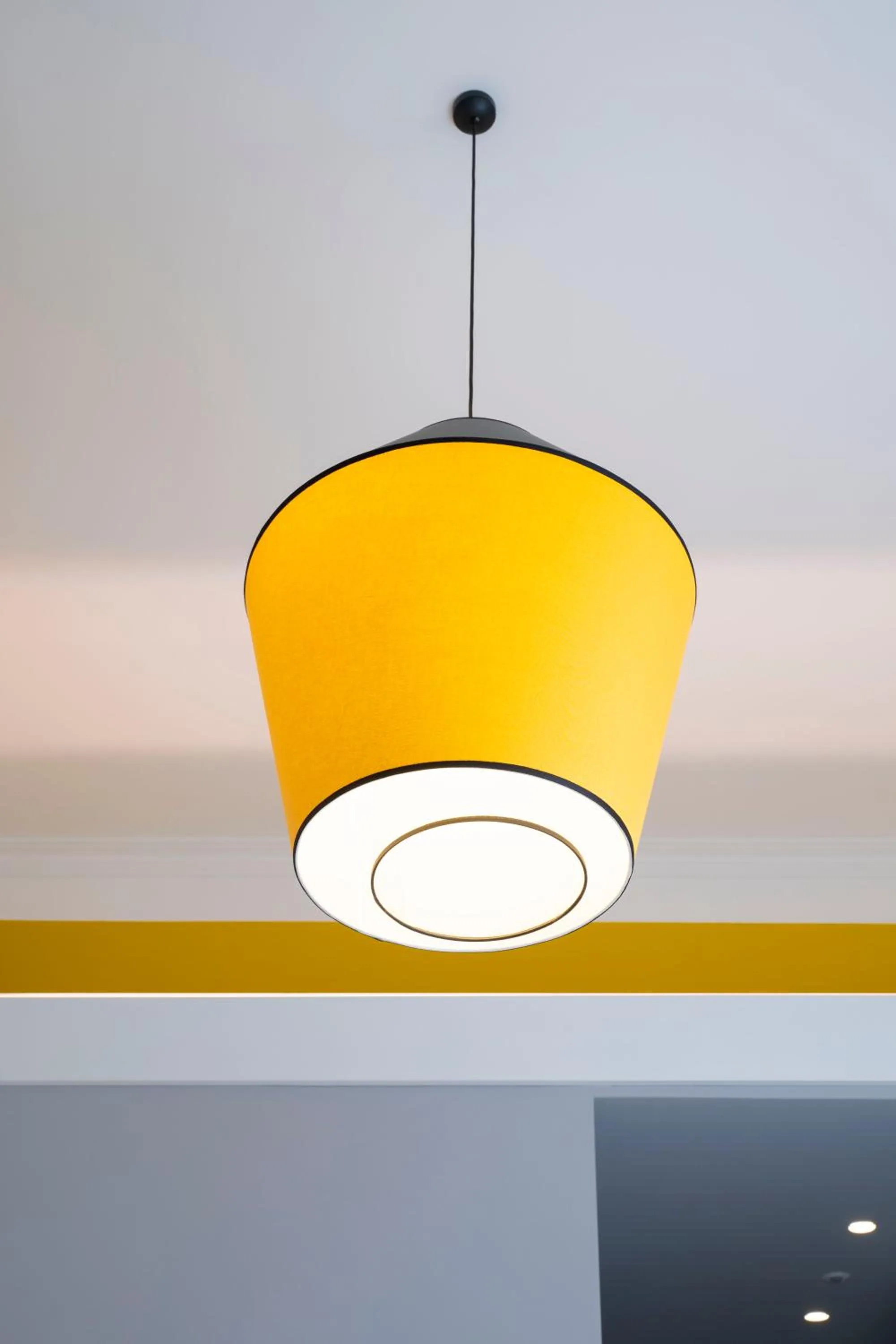 Decorative detail in Rettifilo 311