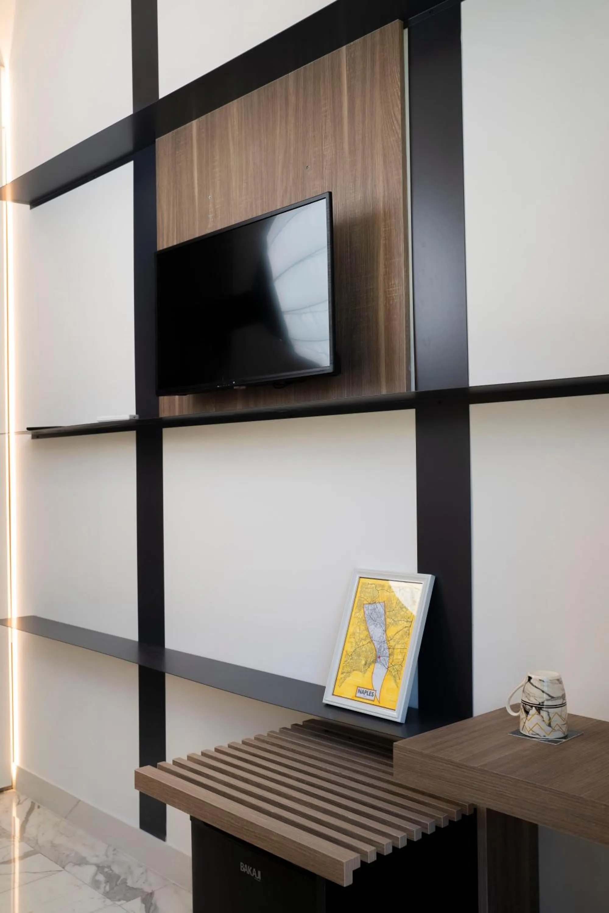 TV and multimedia in Rettifilo 311