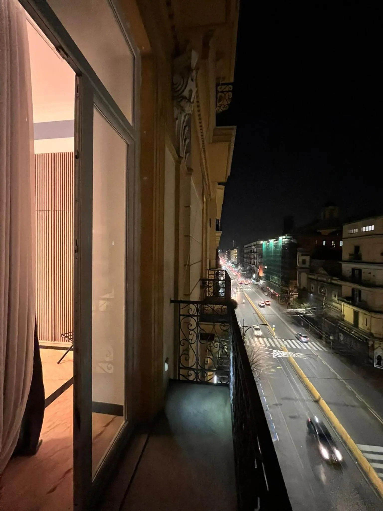 Property building in Rettifilo 311