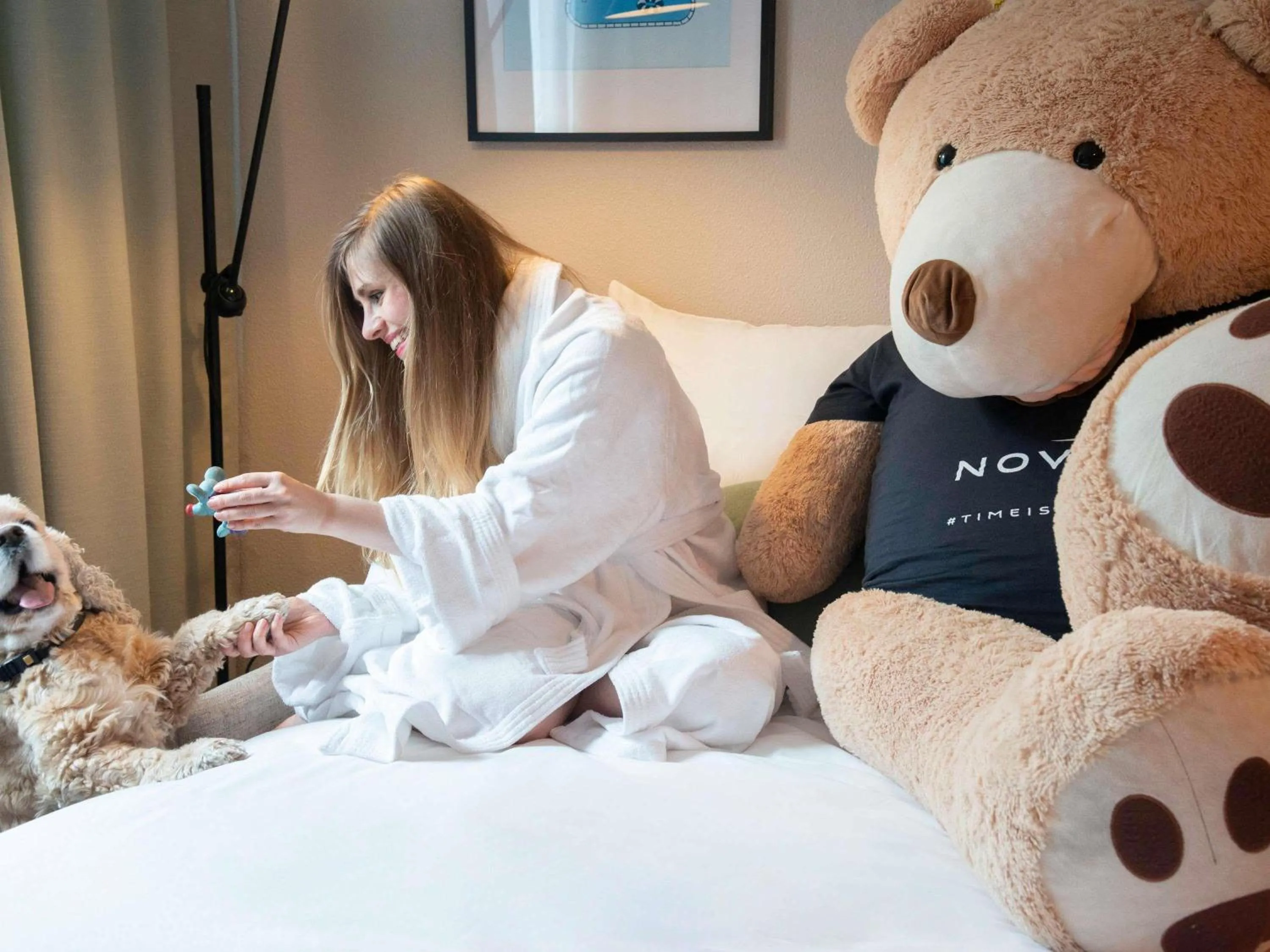 Bedroom, Bed in Novotel Suites Nice Airport