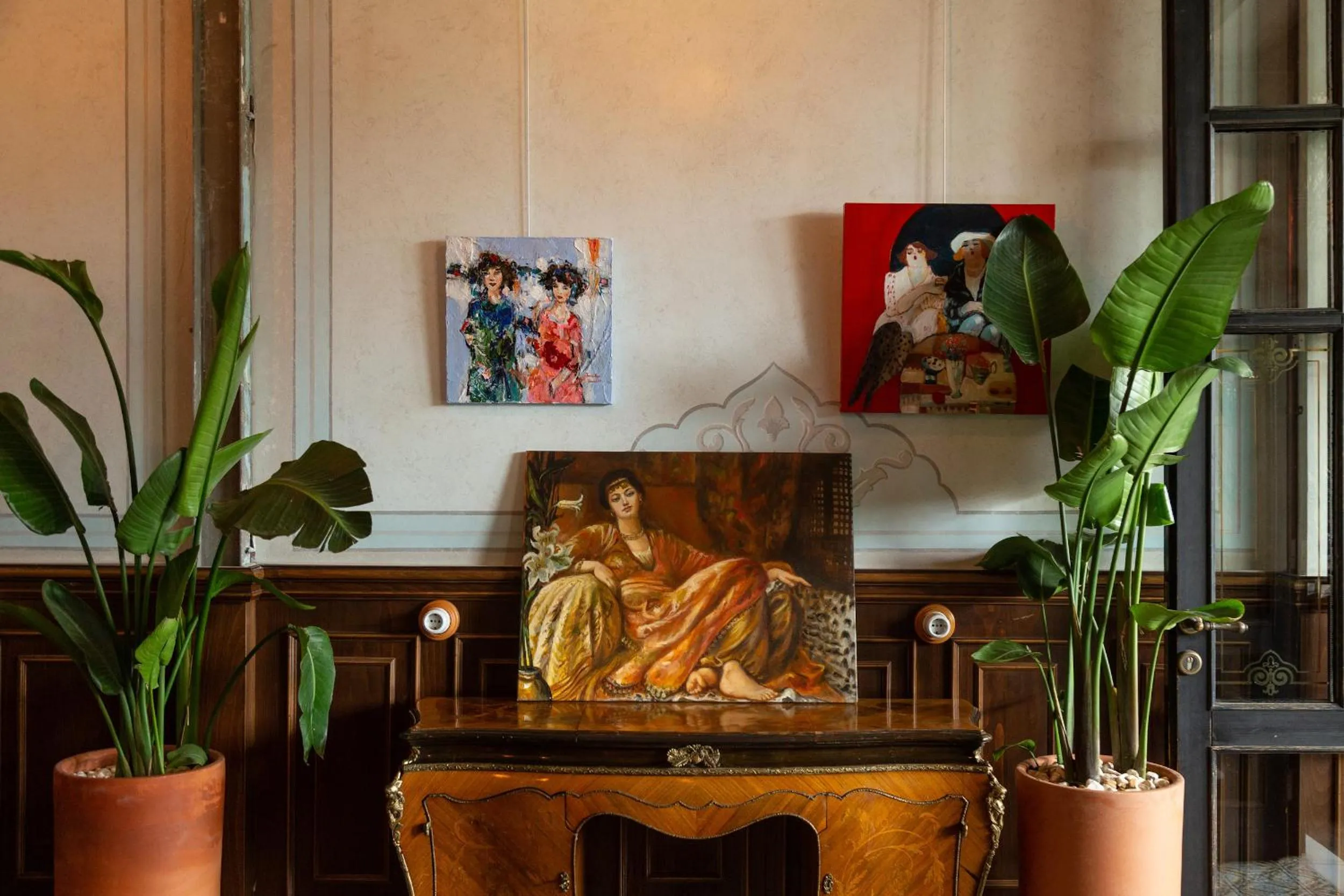 Restaurant/places to eat in Meroddi Barnathan Hotel