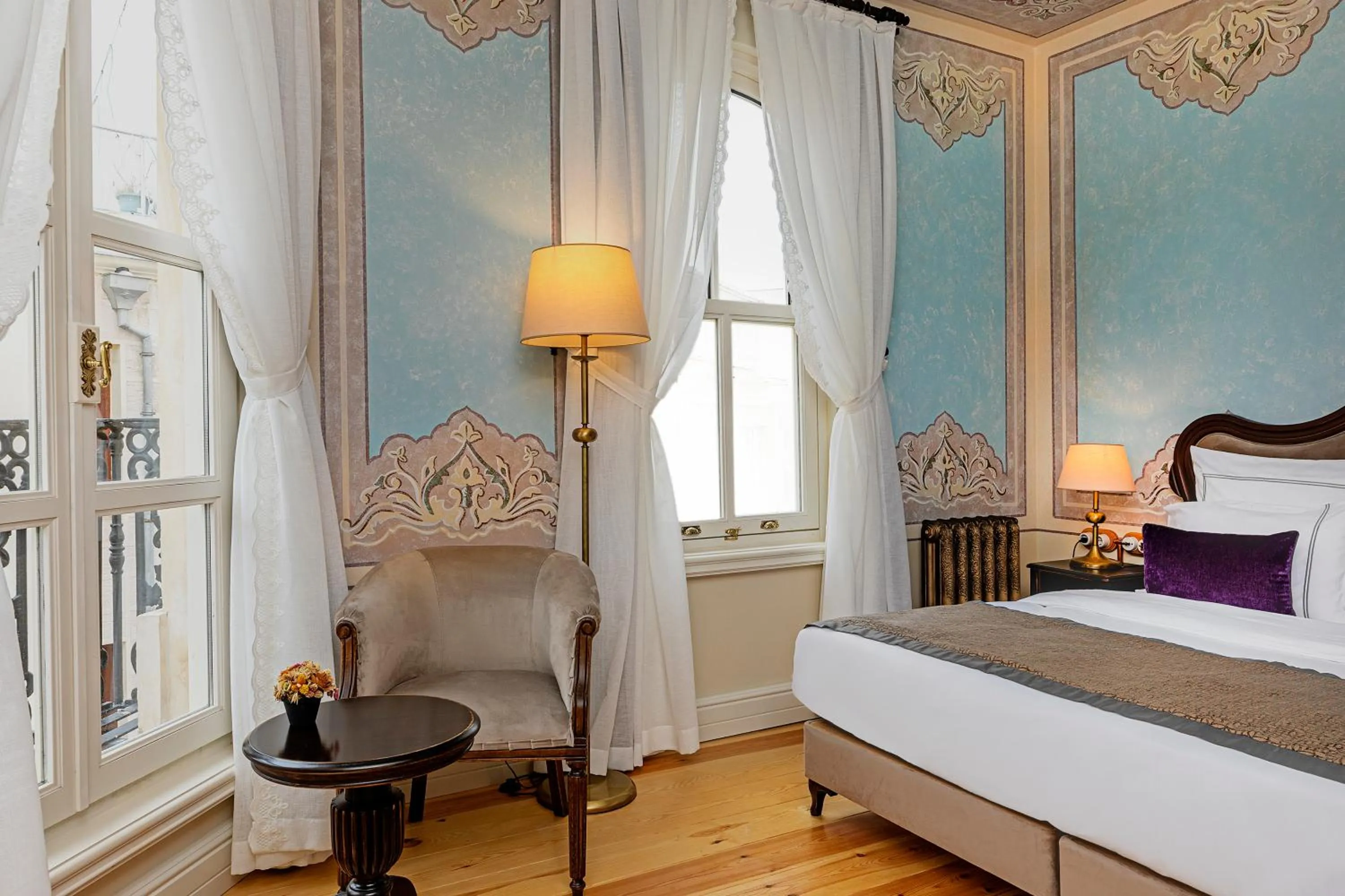 Bed in Meroddi Barnathan Hotel