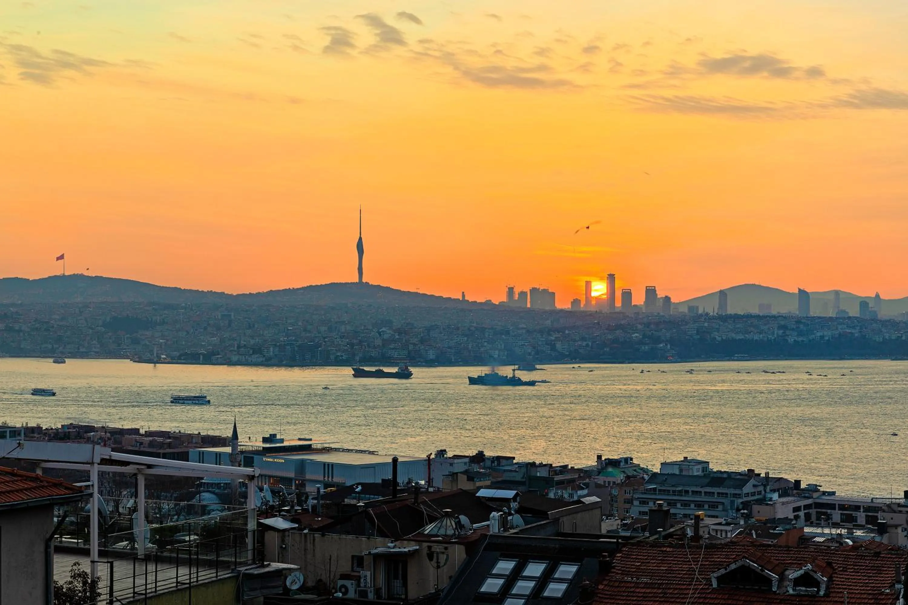 Meroddi Barnathan Hotel