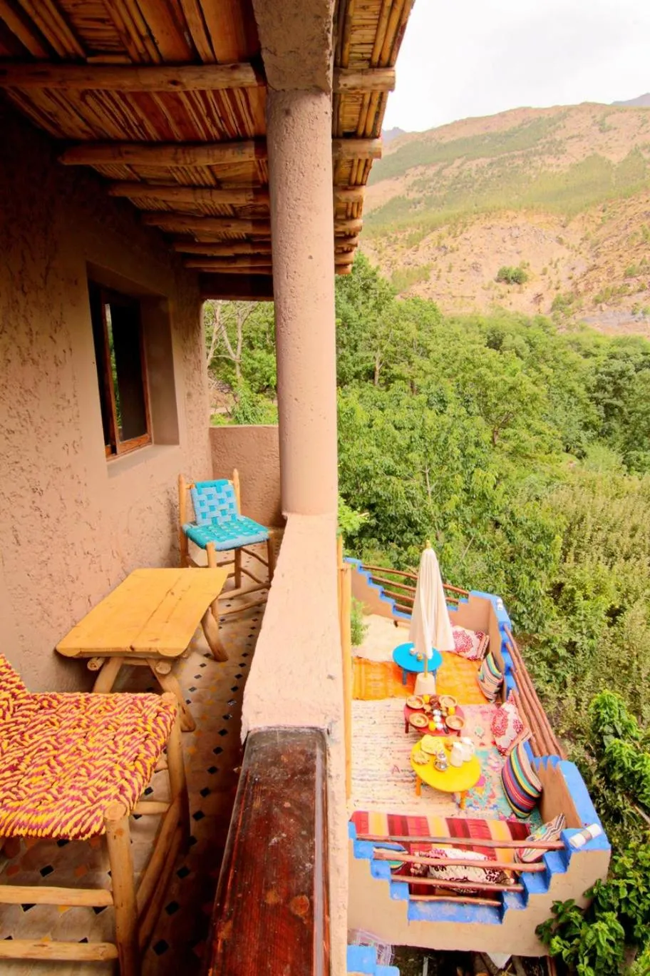 Restaurant/places to eat in Jnane Karma