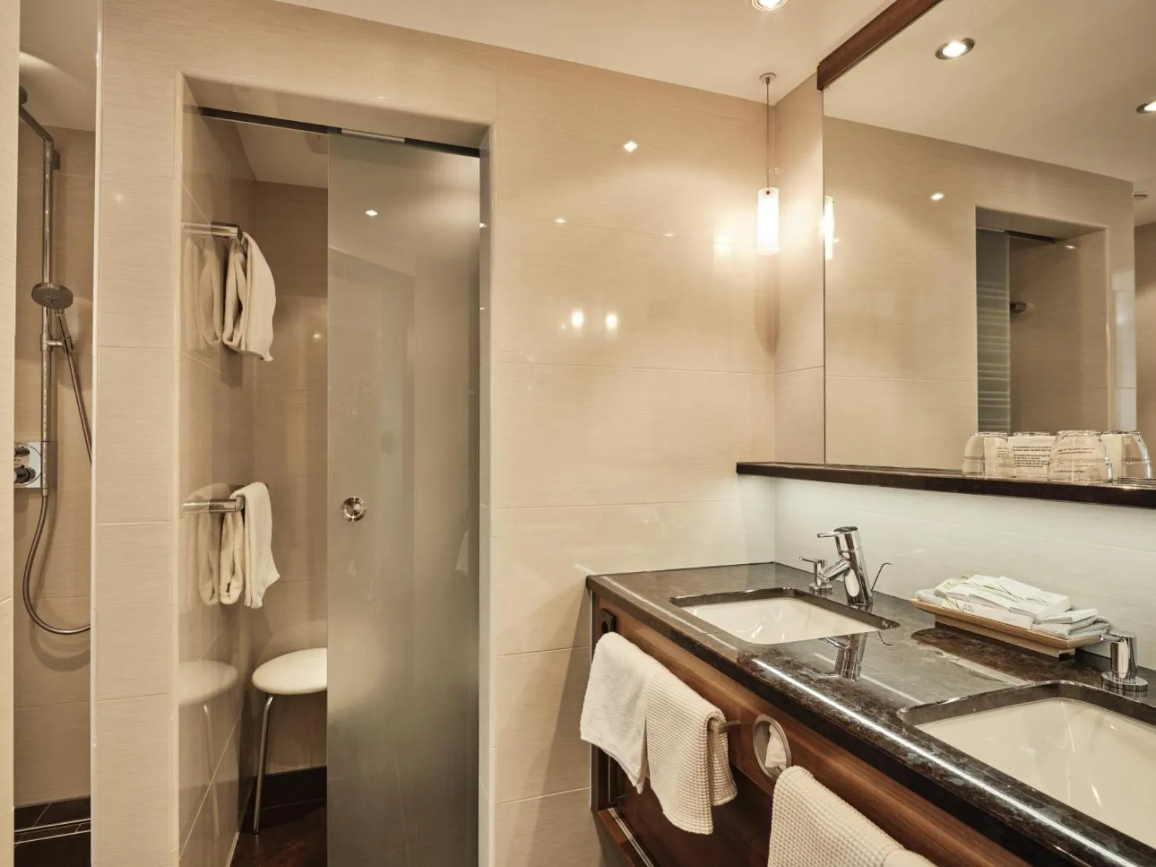 Bathroom in Hotel Reppert