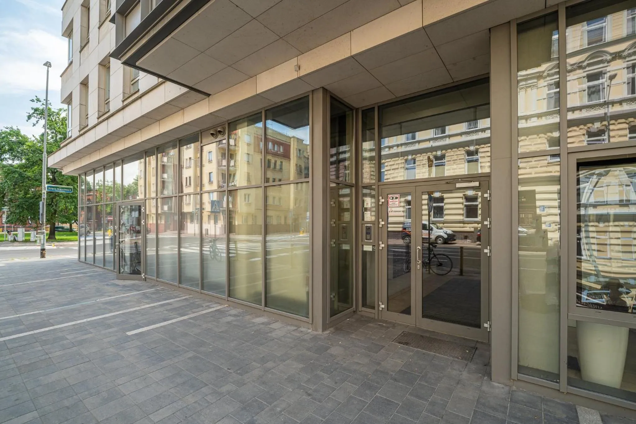 Facade/entrance in MARGI Eclipse Apartament COMFY AND BEAUTI