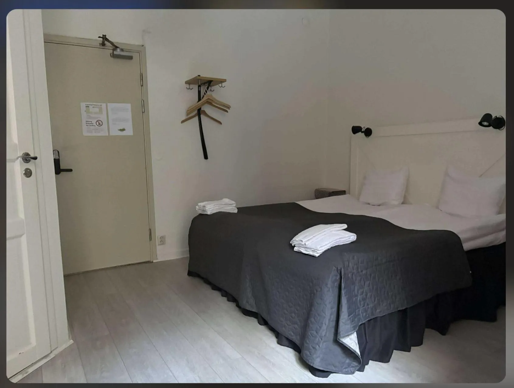 Photo of the whole room, Bed in Hotel Lemonade