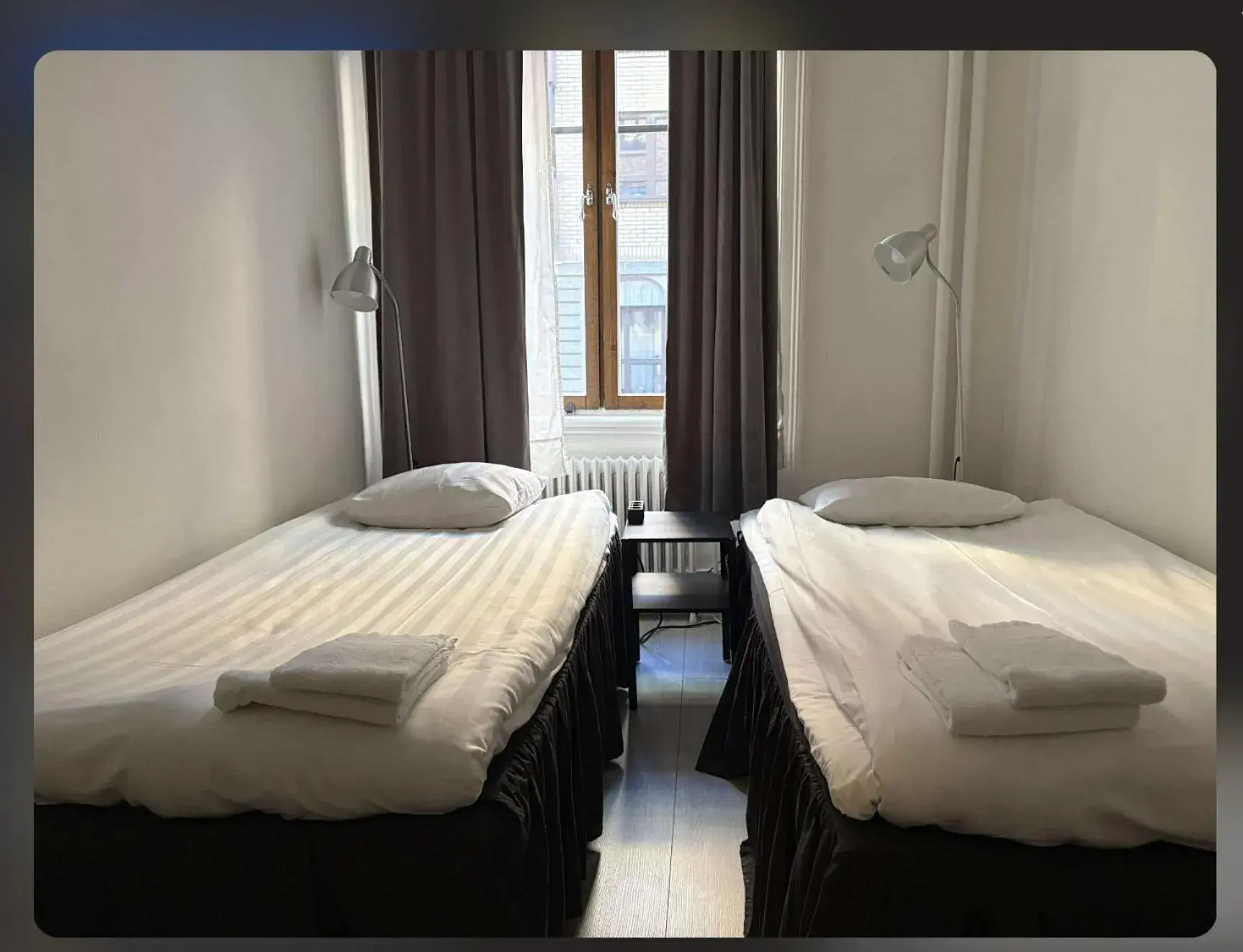 Economy Twin Room with Shared Bathroom in Hotel Lemonade Economy Twin Room with Shared Bathroom in Hotel Lemonade