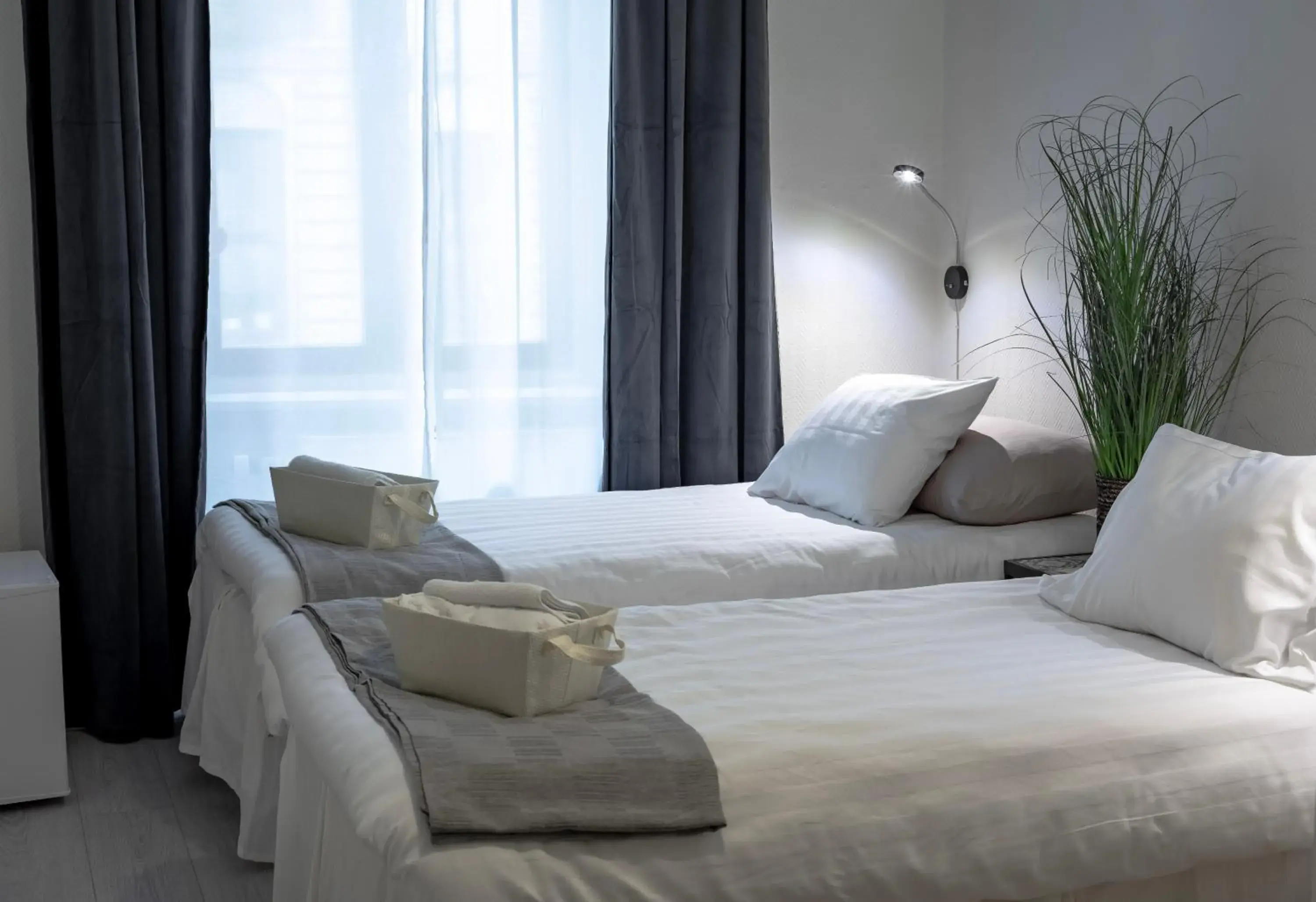 Hotel Lemonade Hotel Lemonade