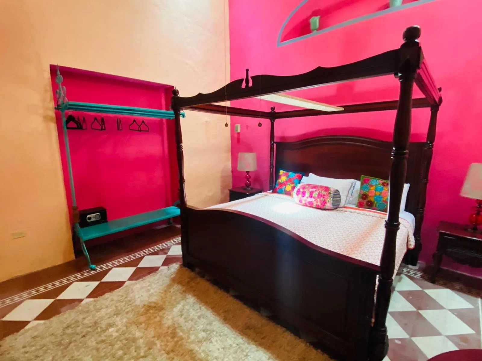 Bed in Catrina & Diego