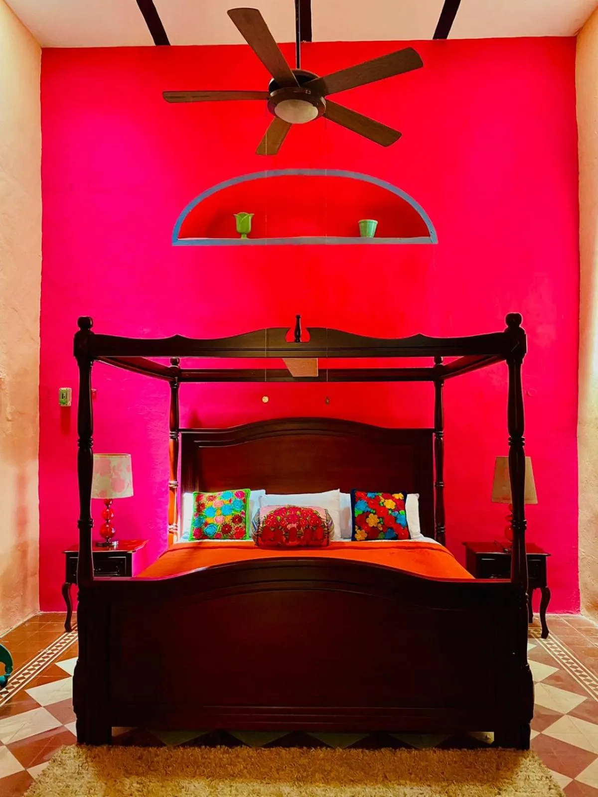 Bed in Catrina & Diego