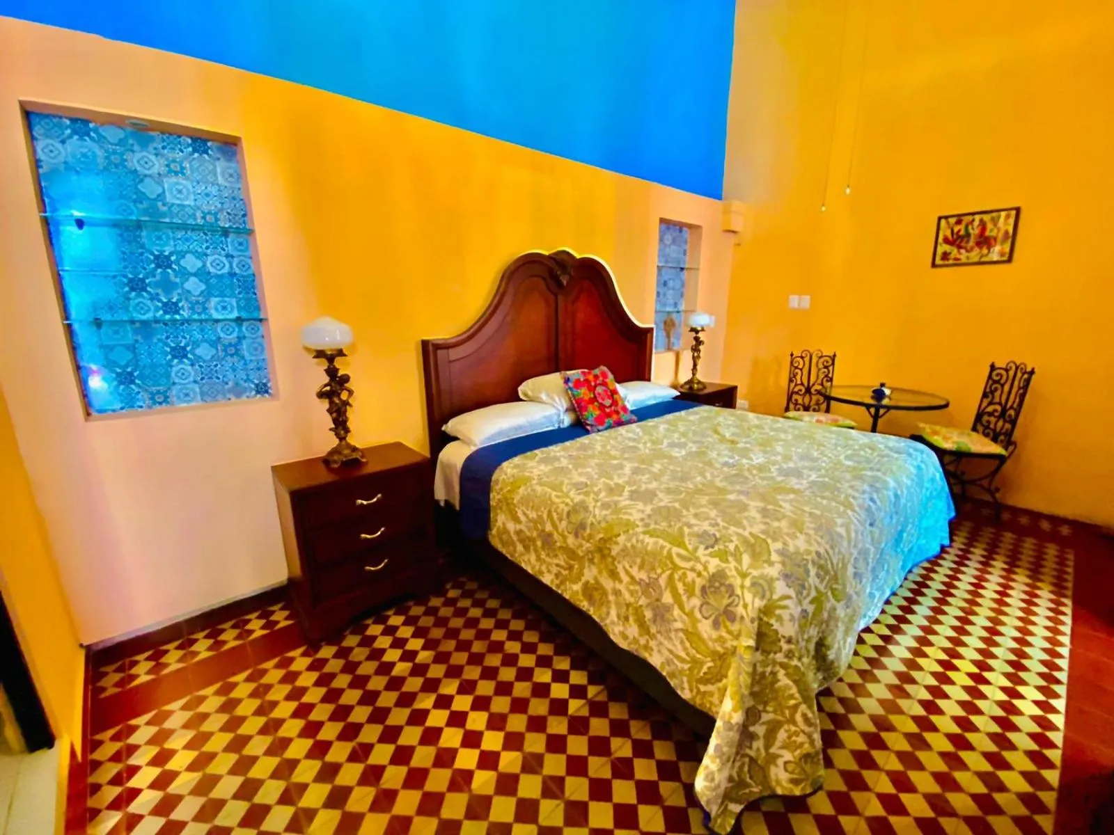 Bed in Catrina & Diego