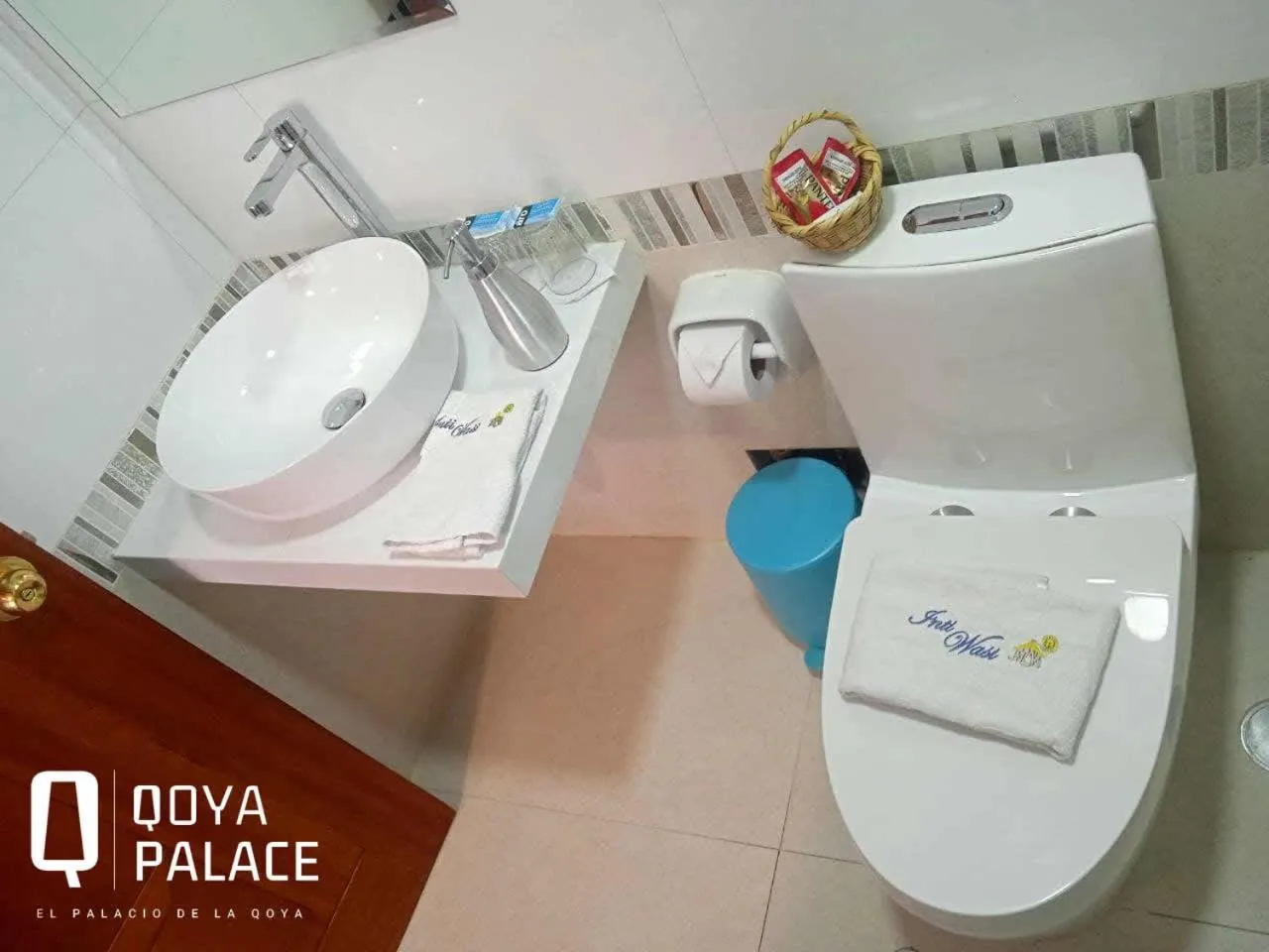 Bathroom in Hotel Qoya Palace - Machupicchu