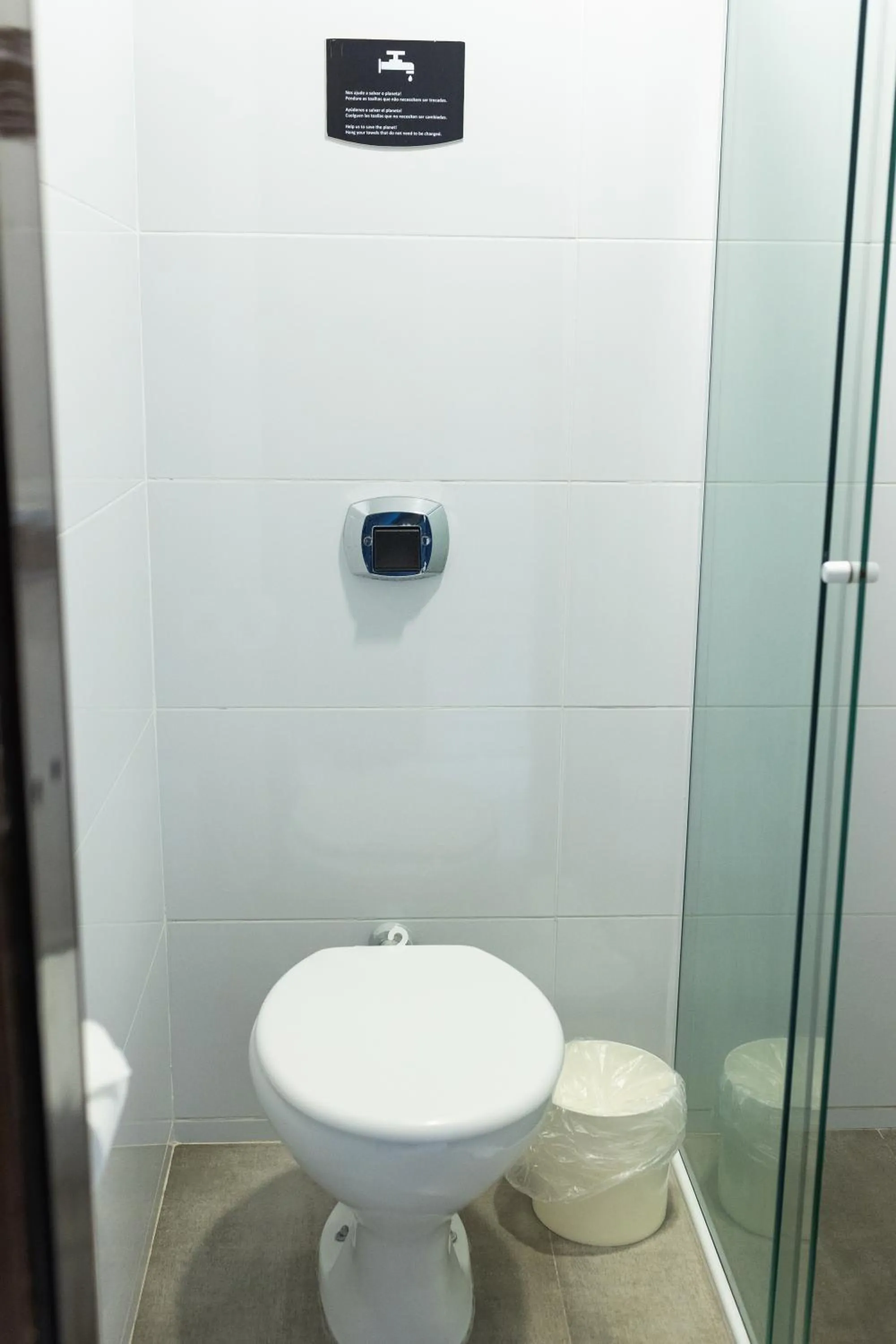 Esquina Batel - Hotel Econômico