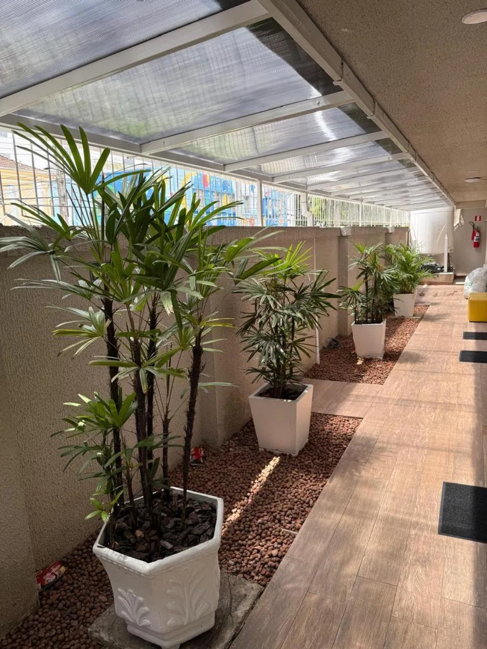 Garden in Esquina Batel - Hotel Econômico