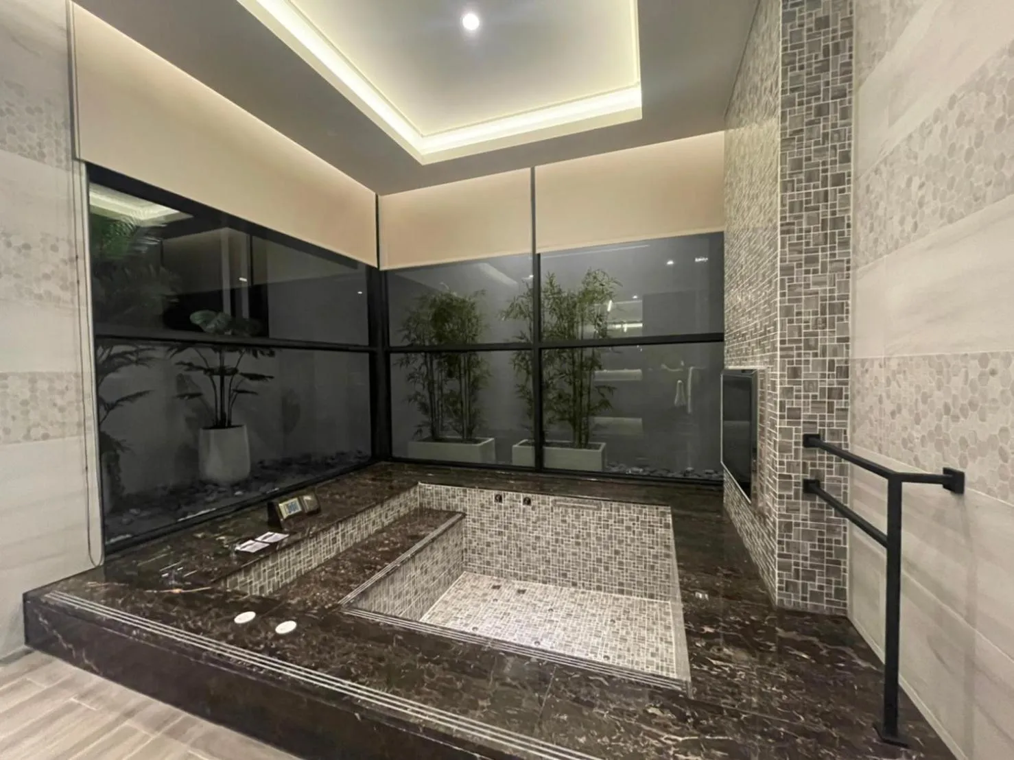 Bathroom in Motel Lin