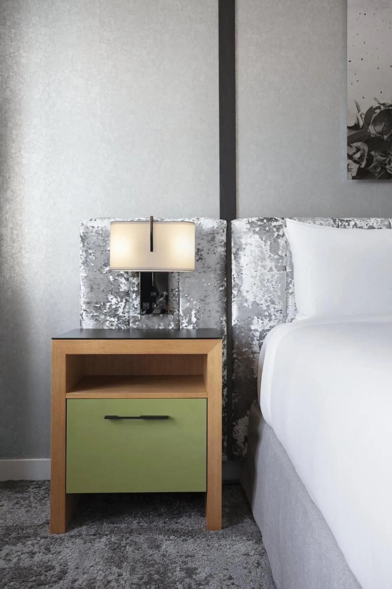 Photo of the whole room, Bed in Loews Chicago O'Hare Hotel