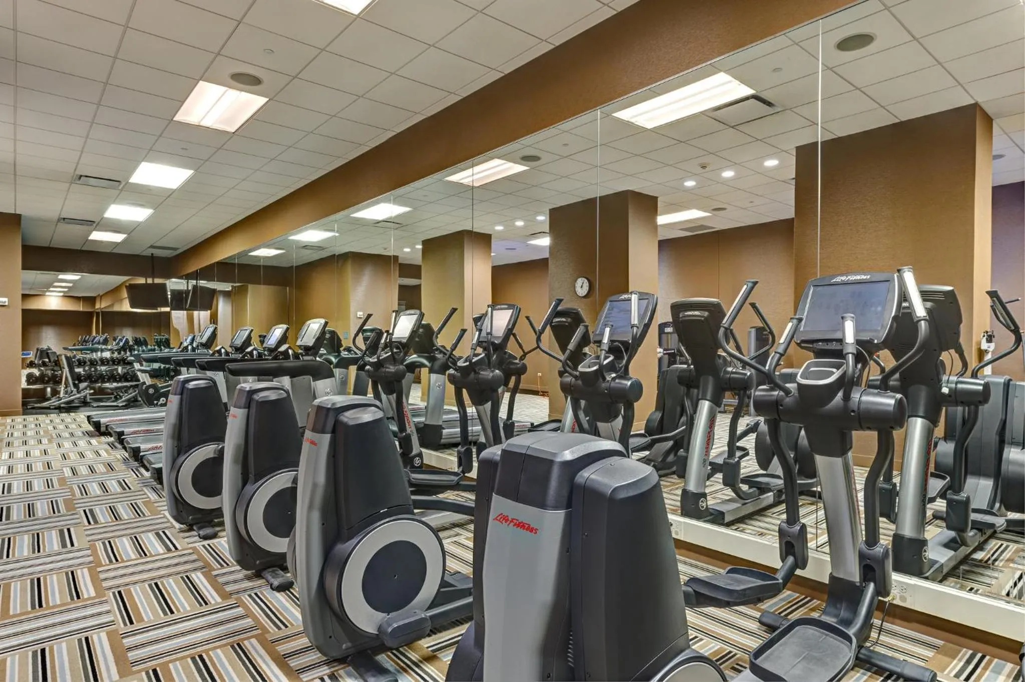 Fitness centre/facilities in Loews Chicago O'Hare Hotel