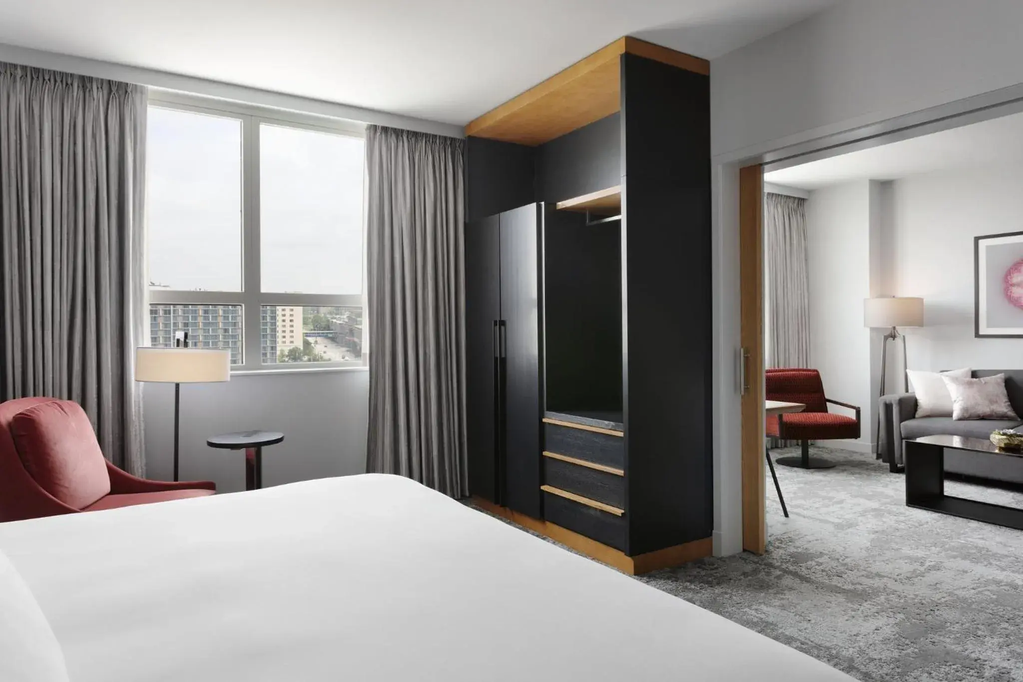 One-Bedroom King Suite in Loews Chicago O'Hare Hotel One-Bedroom King Suite in Loews Chicago O'Hare Hotel