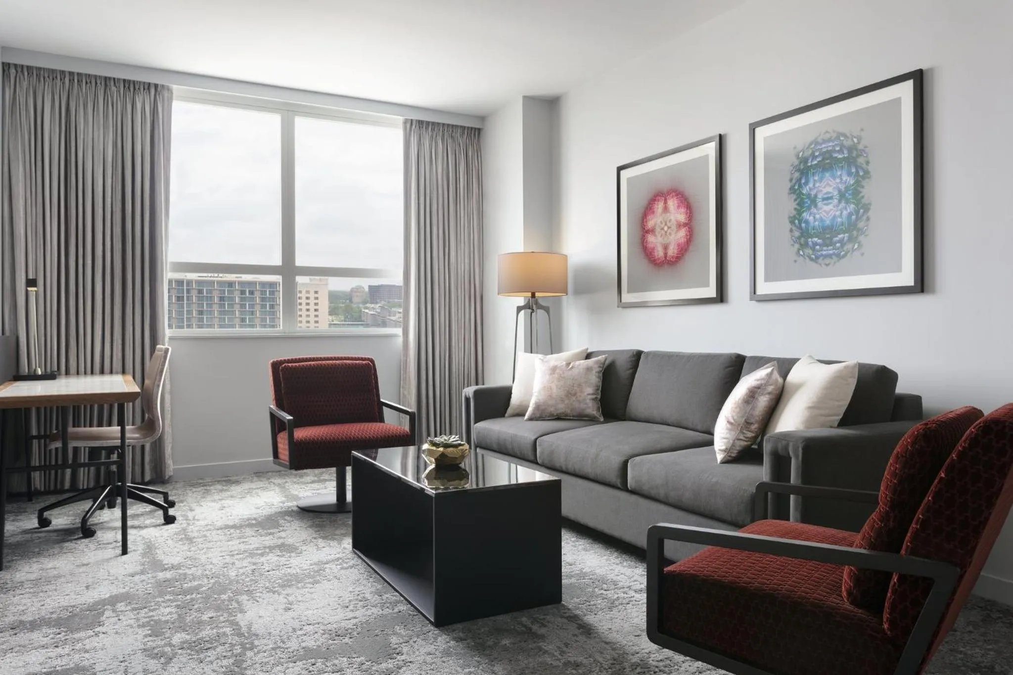 Bedroom in Loews Chicago O'Hare Hotel